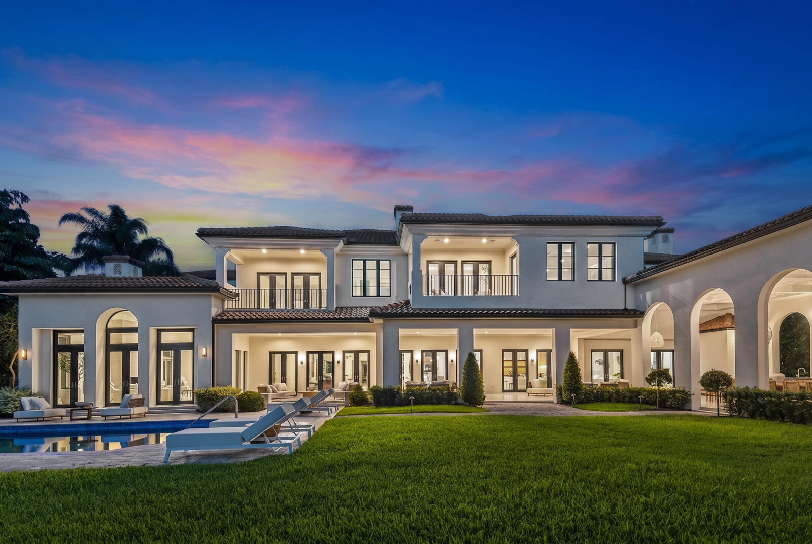 1207 Spanish River, Boca Raton FL 33432