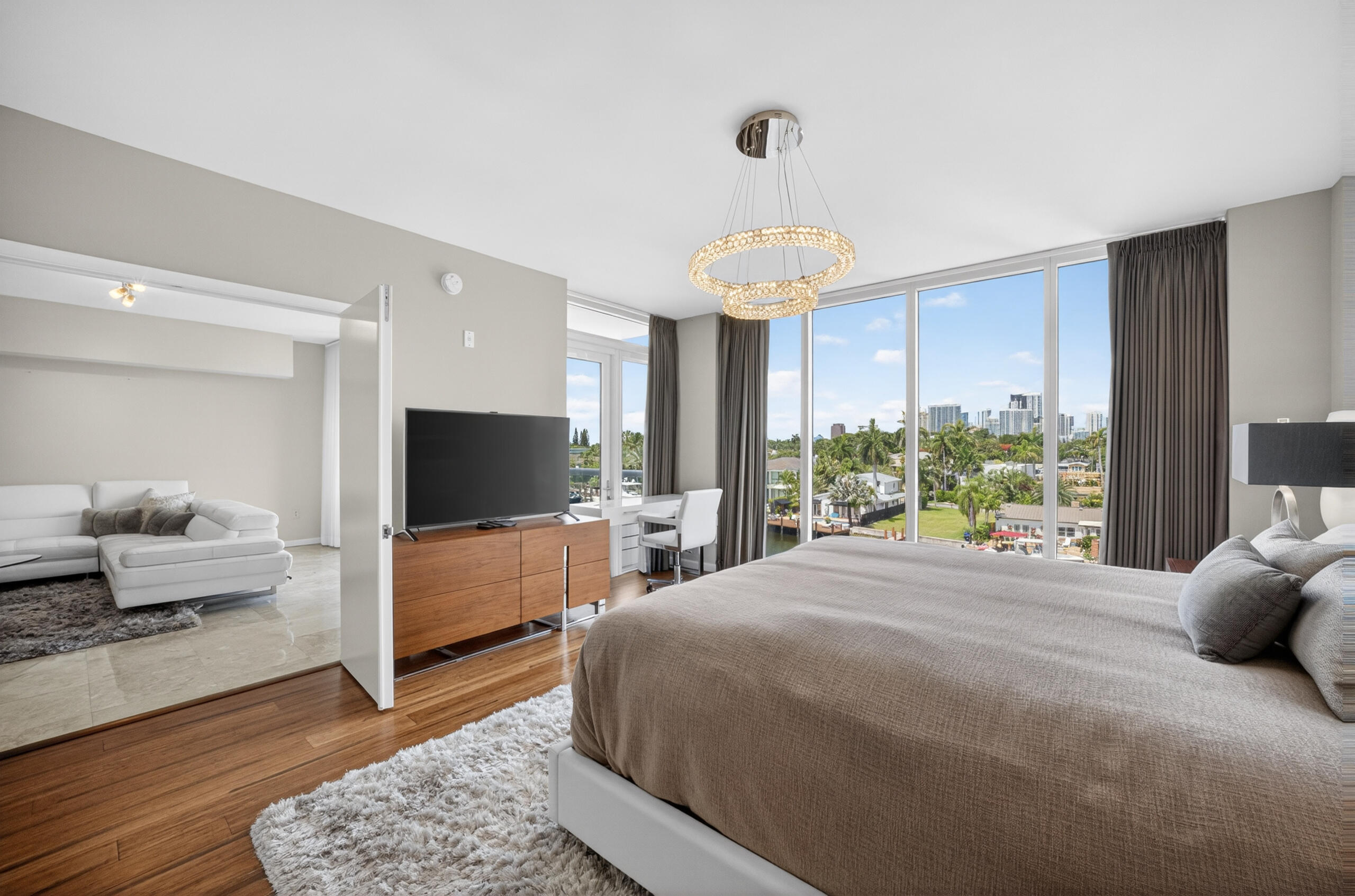 45 Hendricks #403, Fort Lauderdale FL 33301
