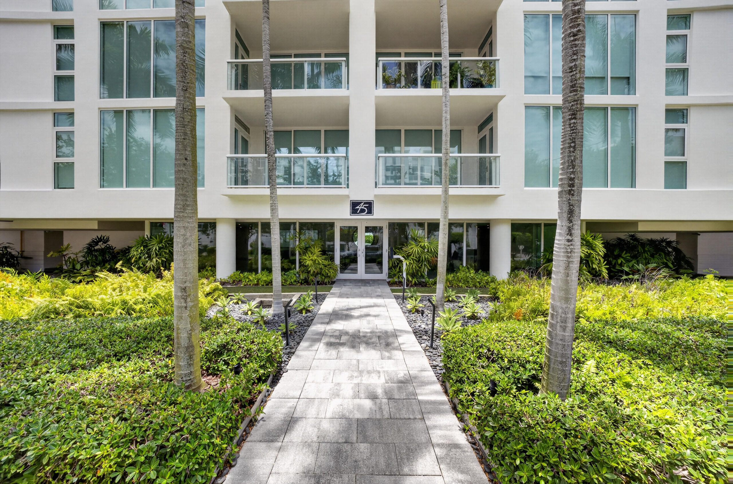 45 Hendricks #403, Fort Lauderdale FL 33301