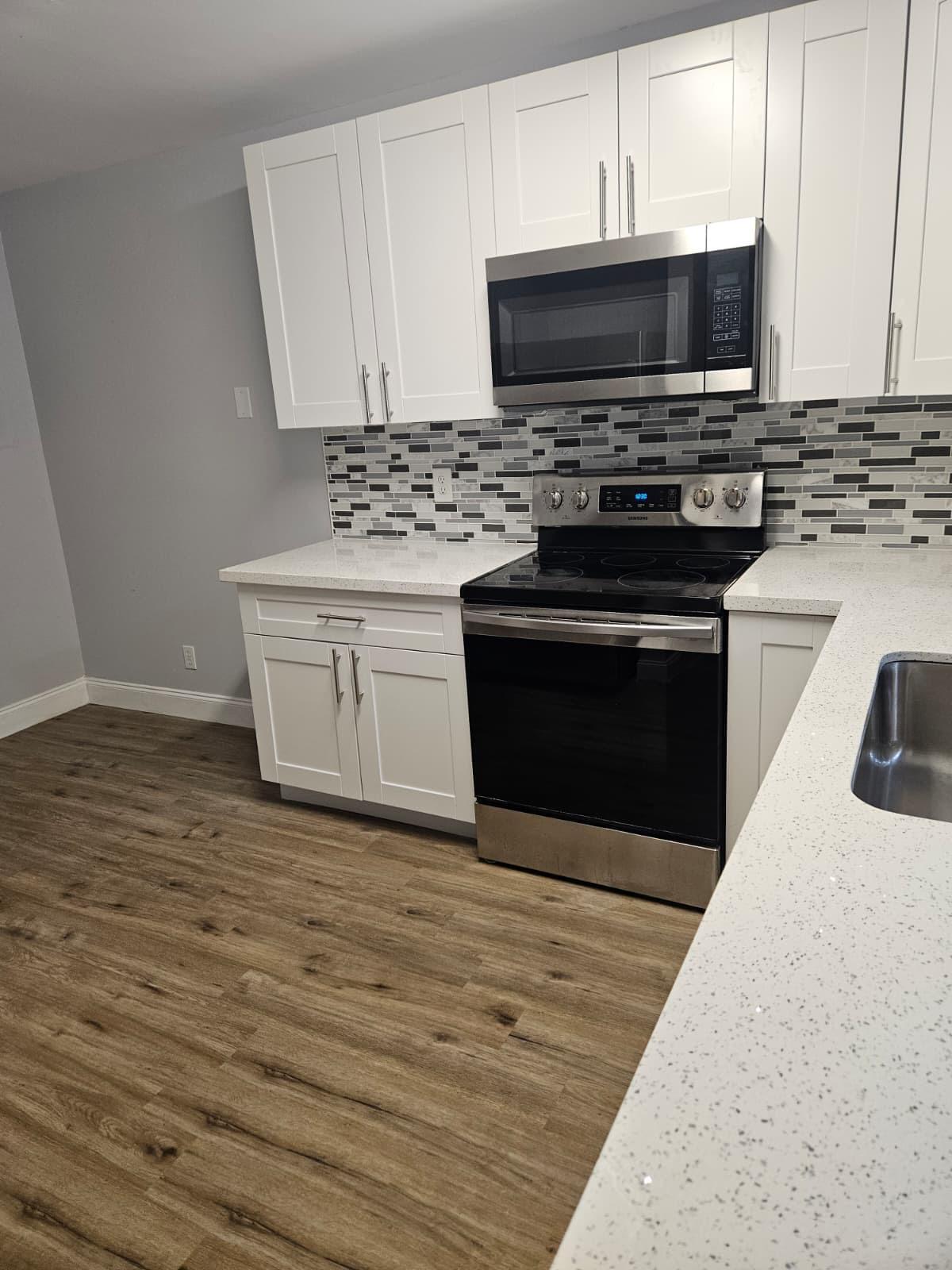 7355 Woodmont #107, Tamarac FL 33321