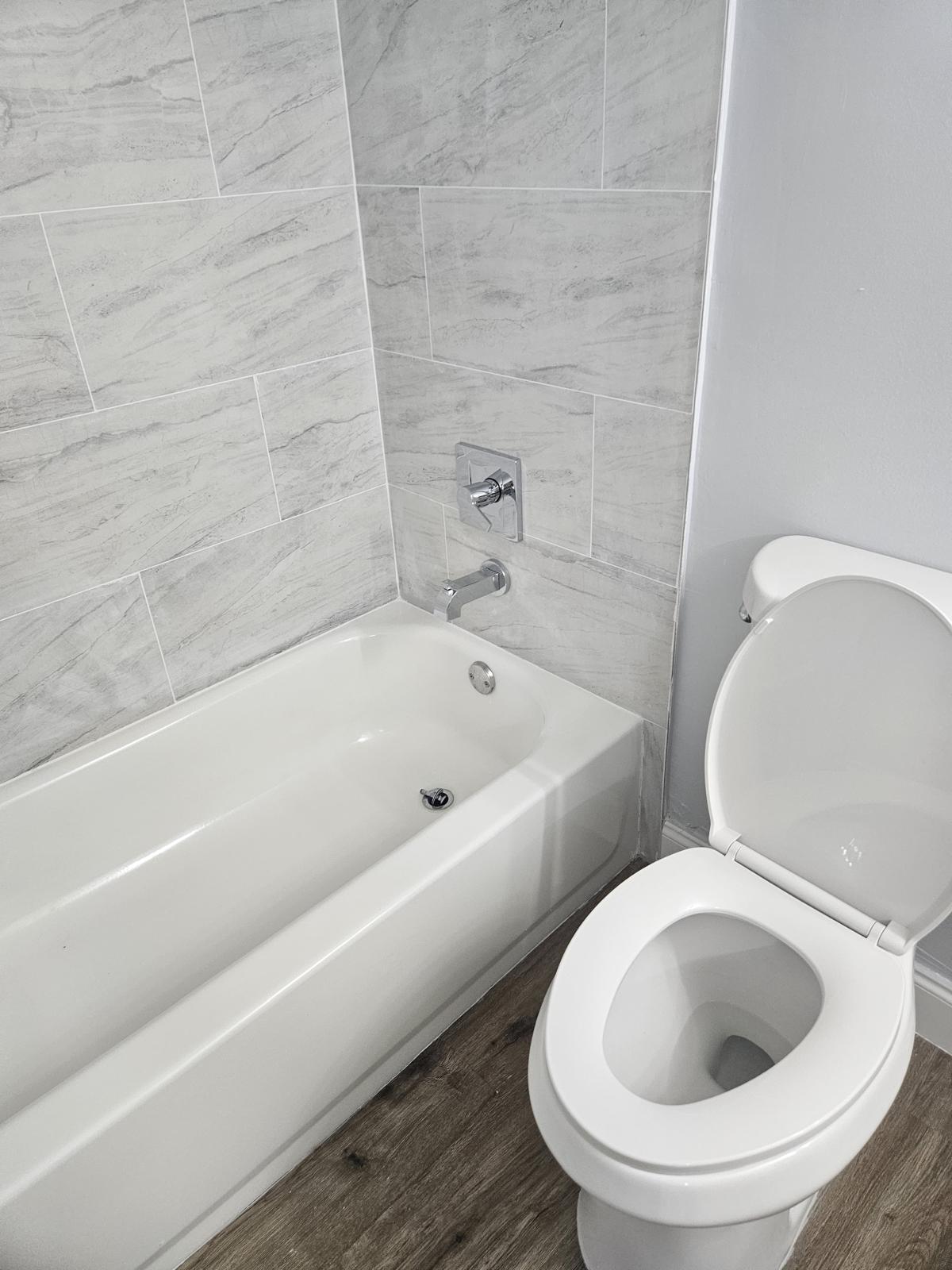 7355 Woodmont #107, Tamarac FL 33321