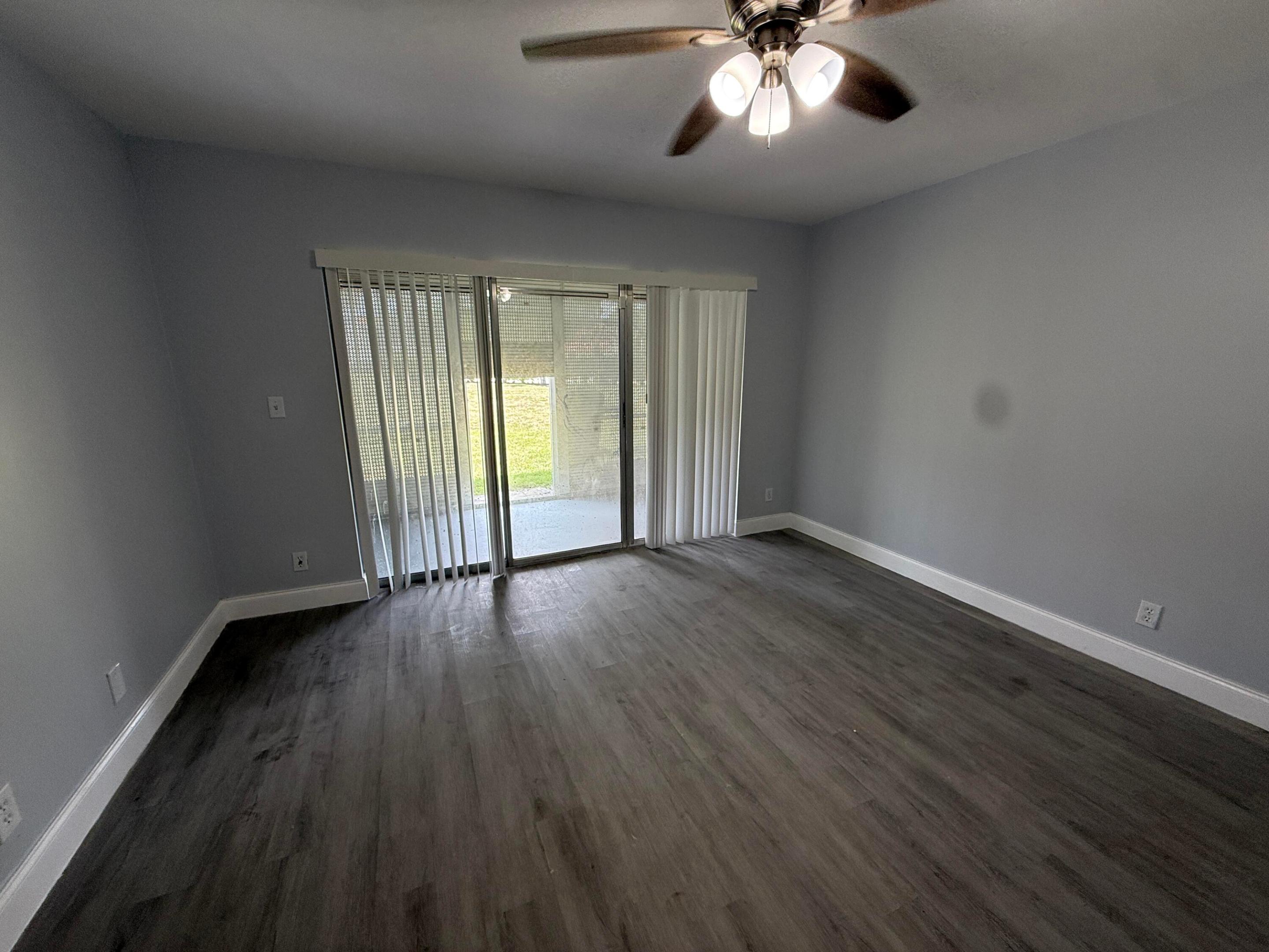 7355 Woodmont #107, Tamarac FL 33321