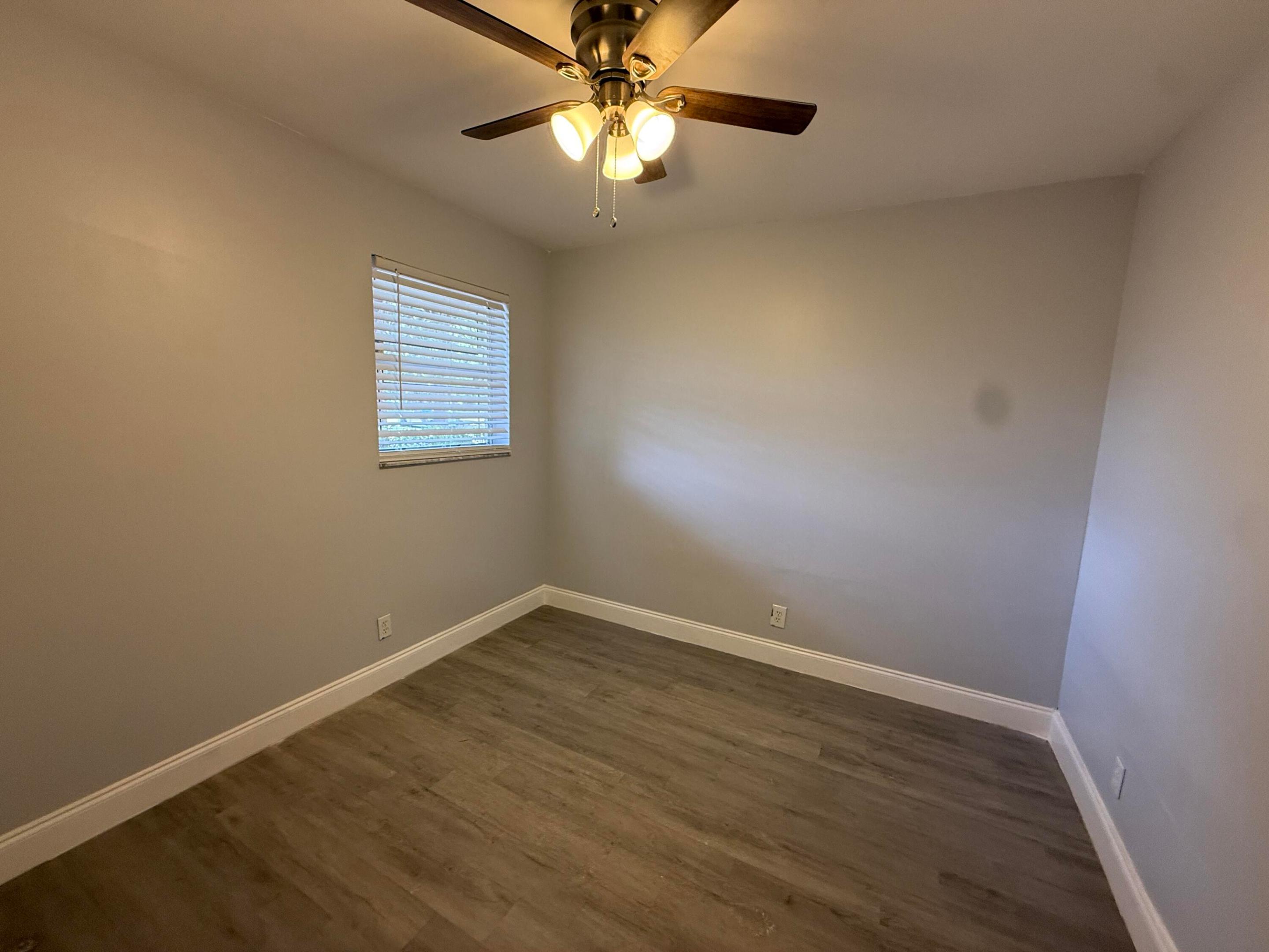 7355 Woodmont #107, Tamarac FL 33321