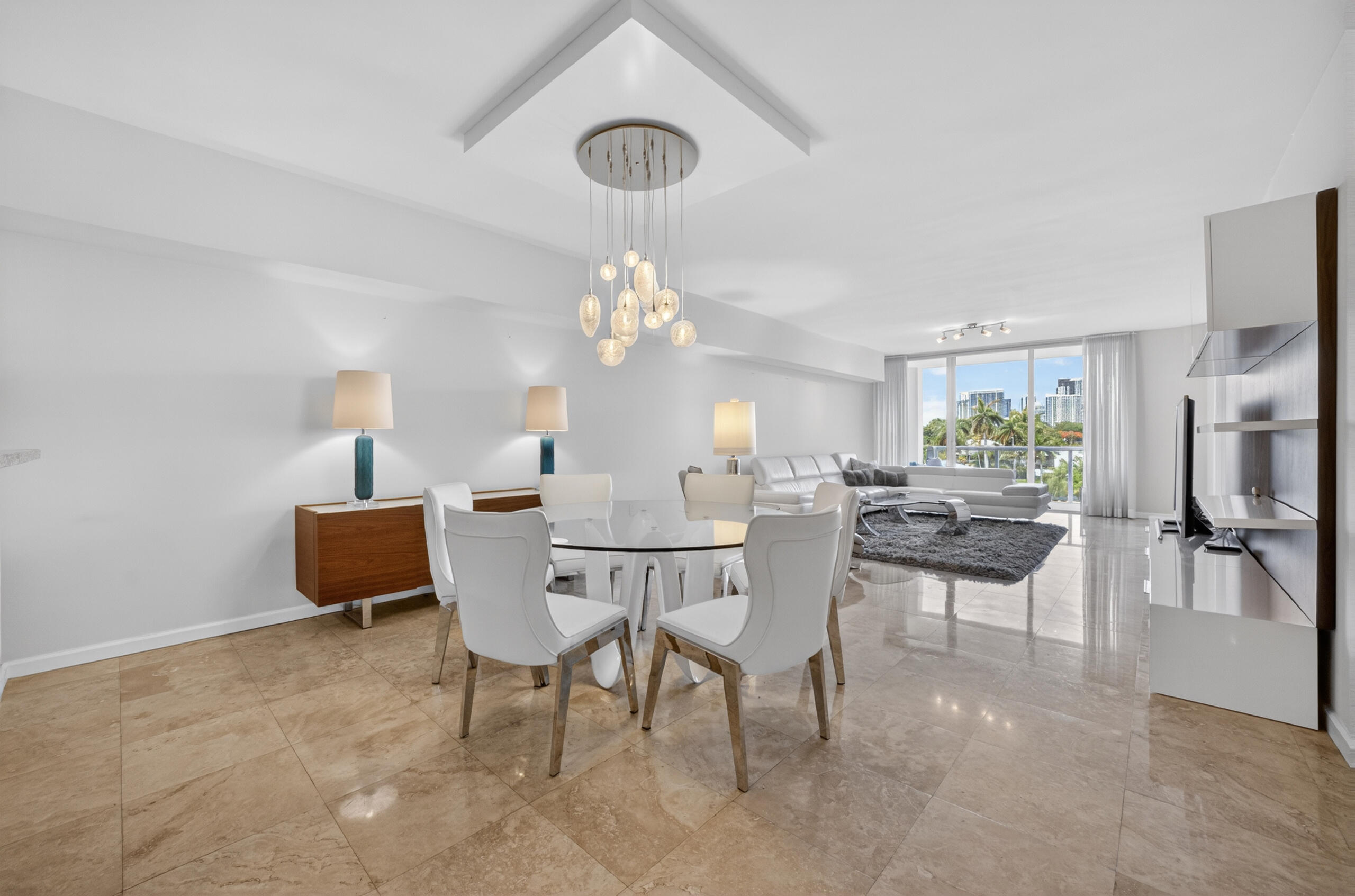 45 Hendricks #403, Fort Lauderdale FL 33301