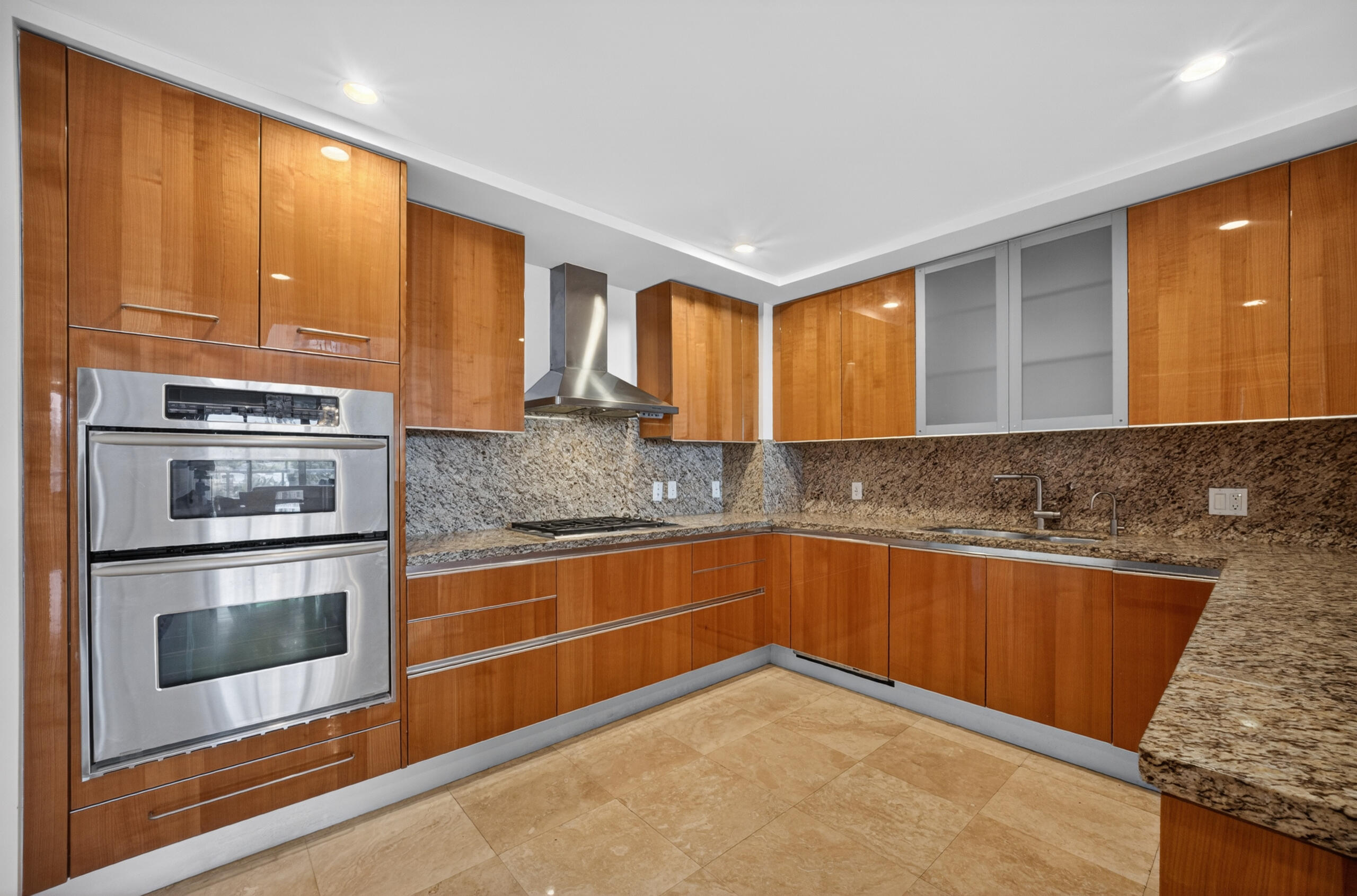 45 Hendricks #403, Fort Lauderdale FL 33301