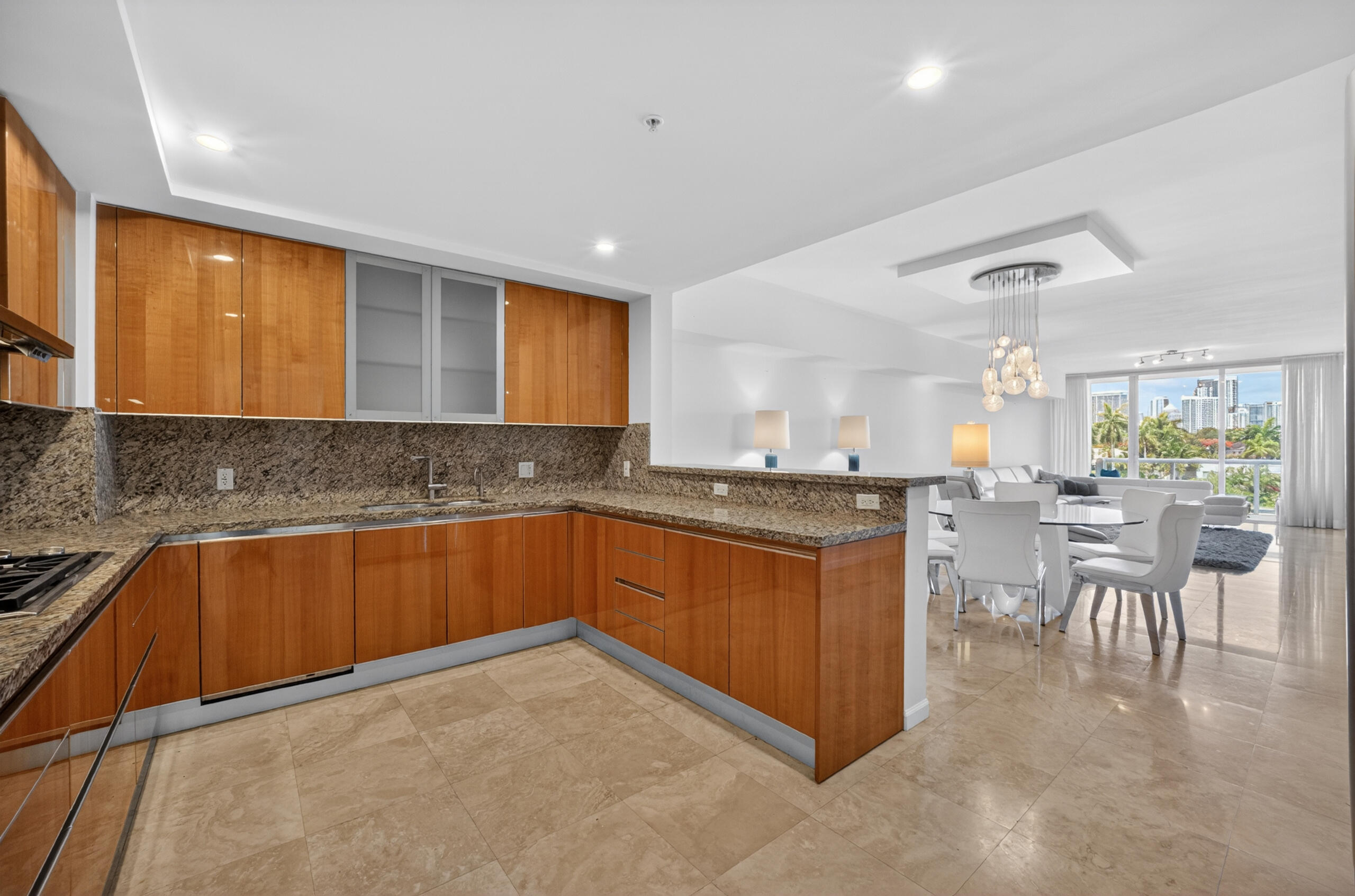45 Hendricks #403, Fort Lauderdale FL 33301