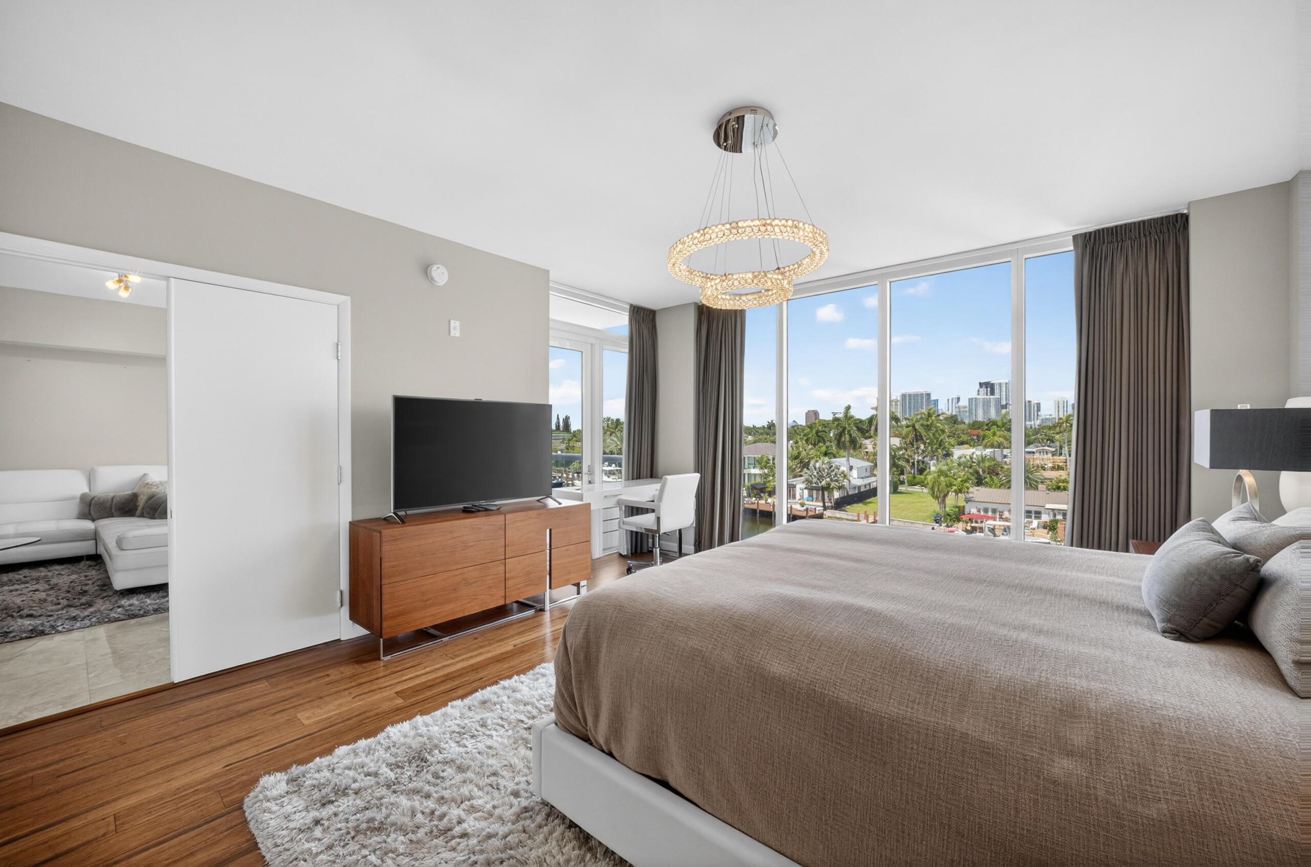45 Hendricks #403, Fort Lauderdale FL 33301