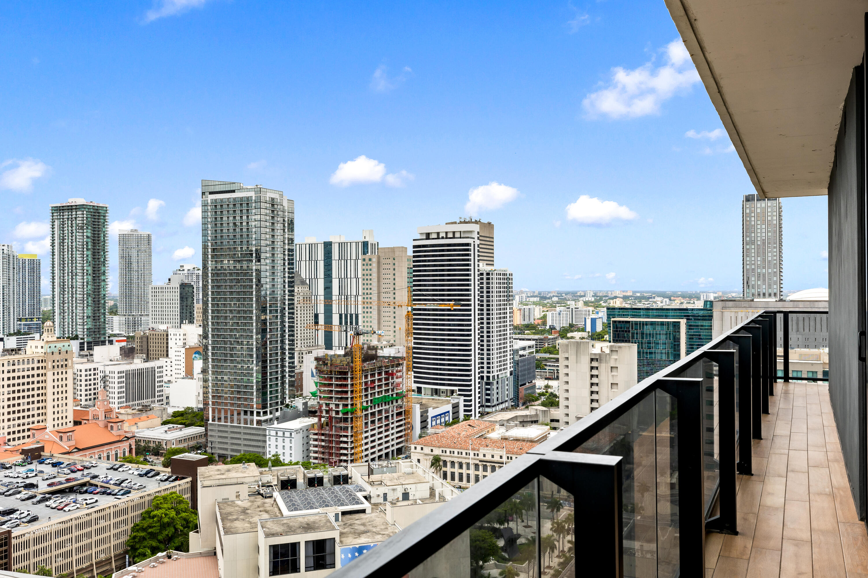 398 NE 5th #2118, Miami FL 33132