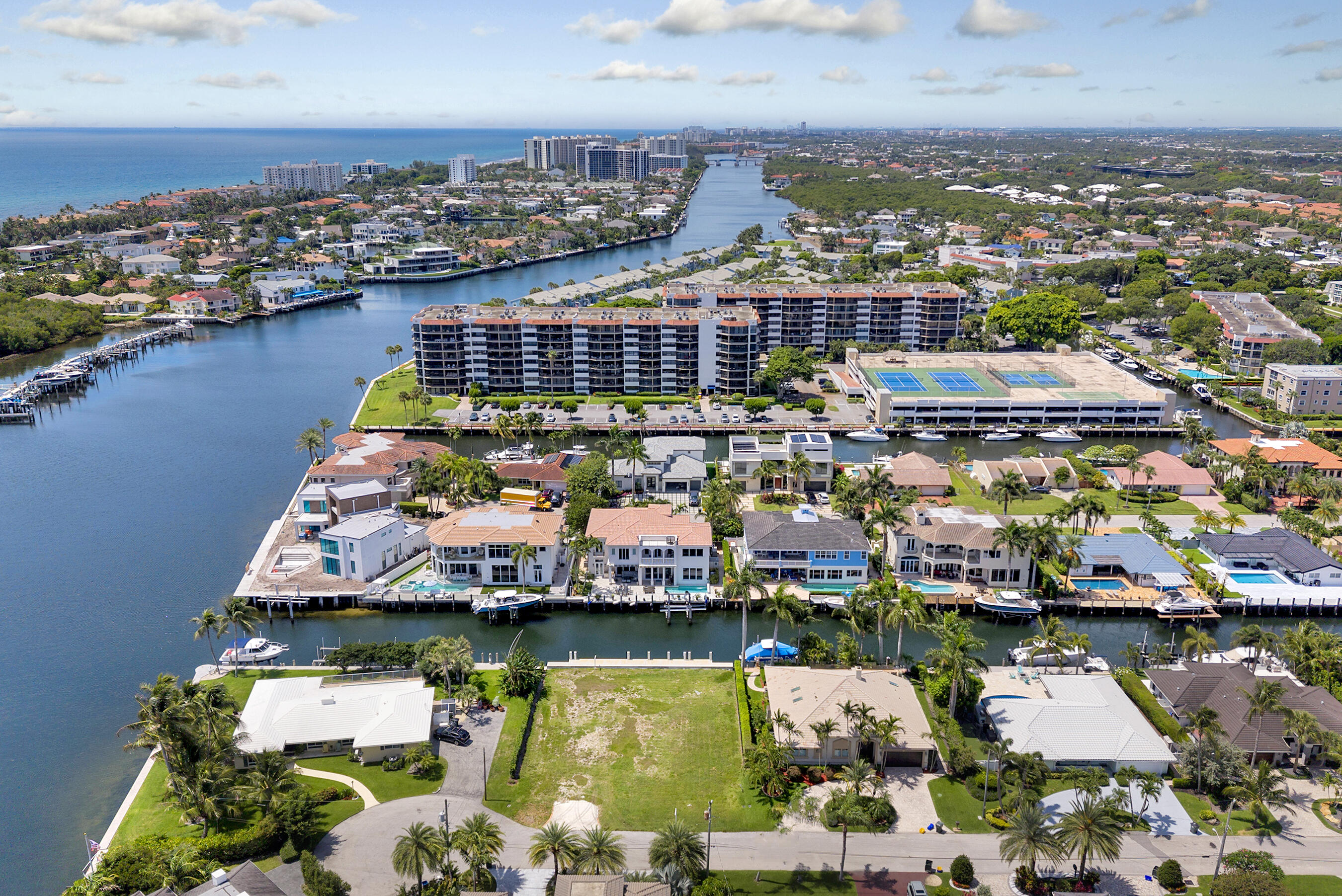 876 Forsyth, Boca Raton FL 33487