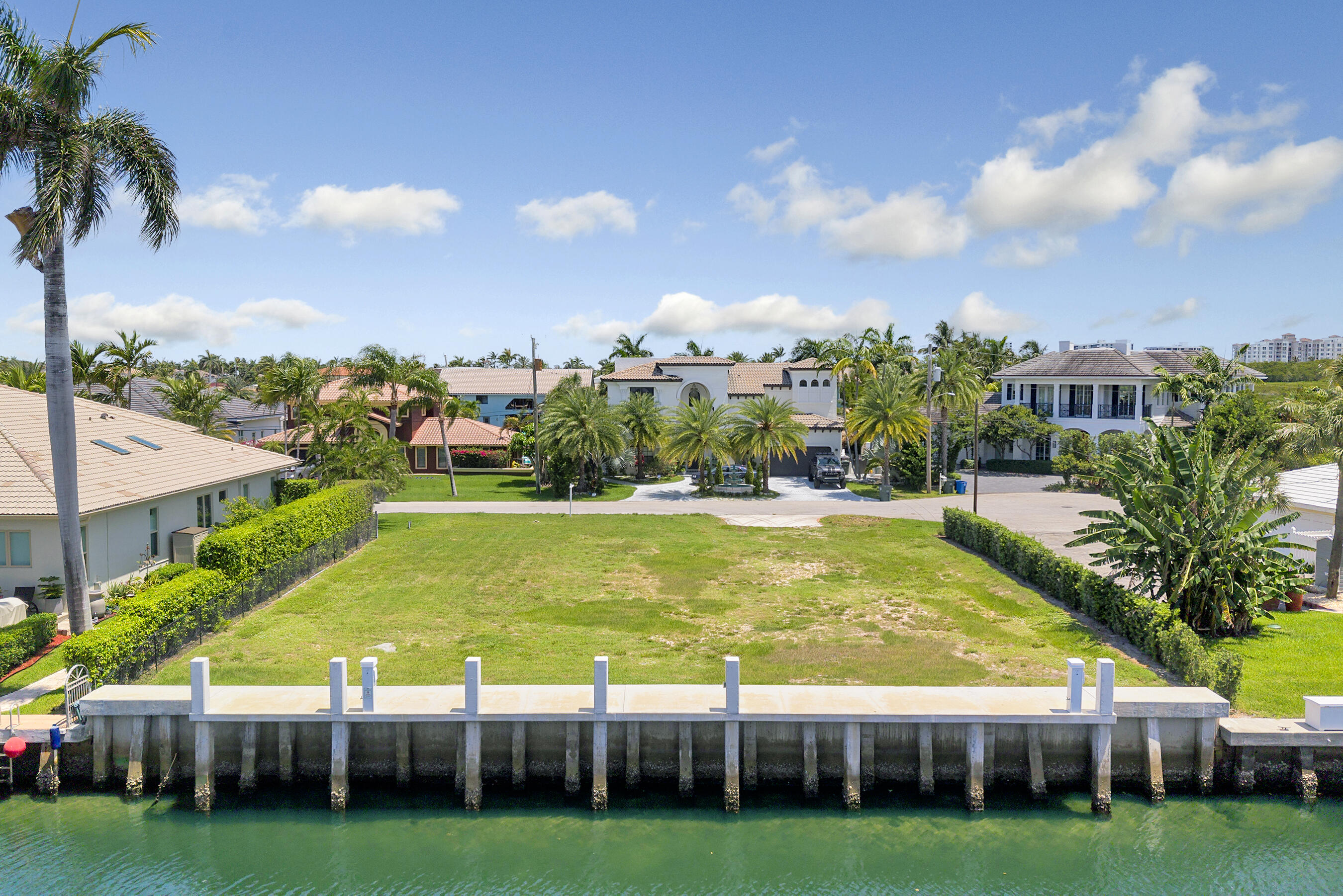 876 Forsyth, Boca Raton FL 33487