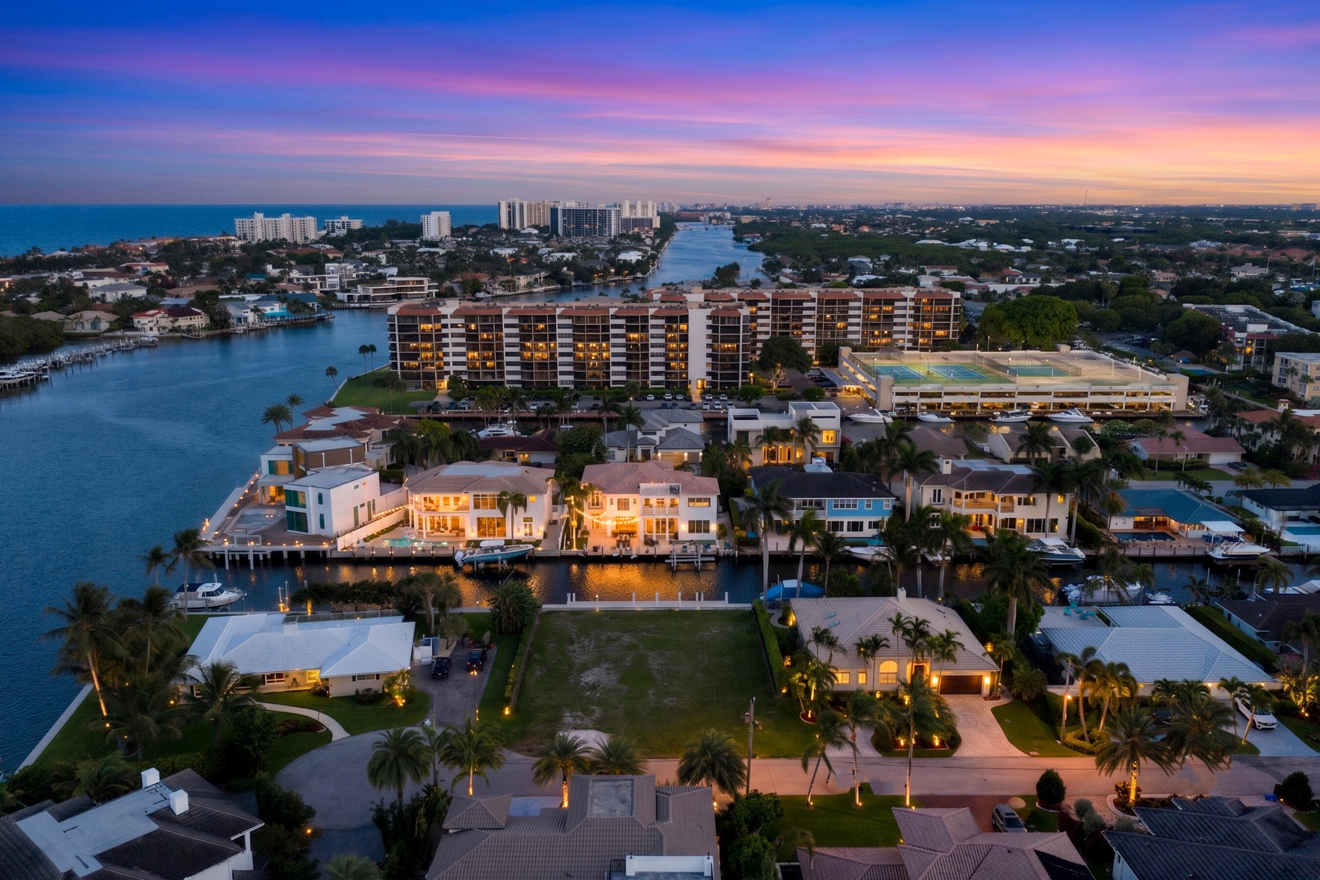 876 Forsyth, Boca Raton FL 33487