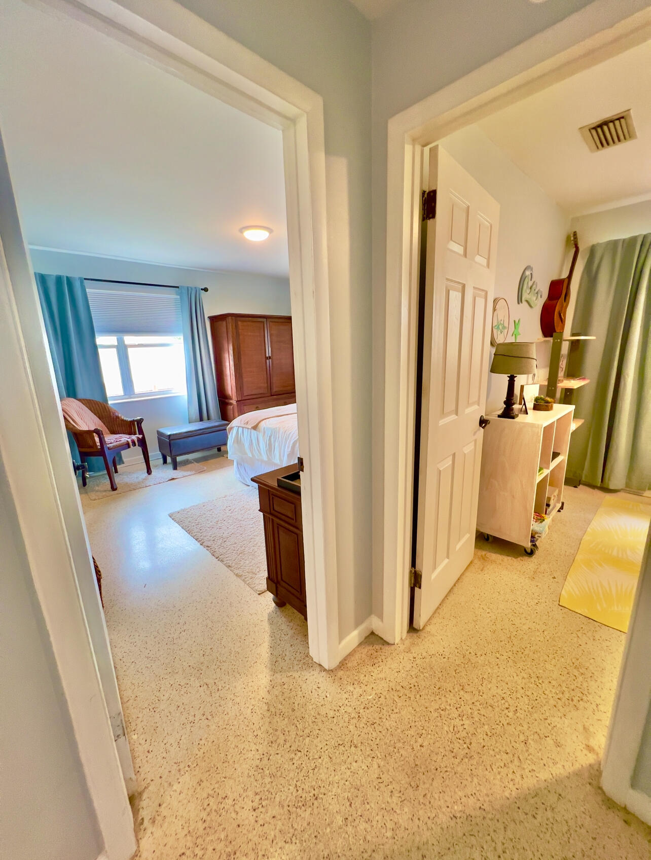 2401 Avenue Q, West Palm Beach FL 33404