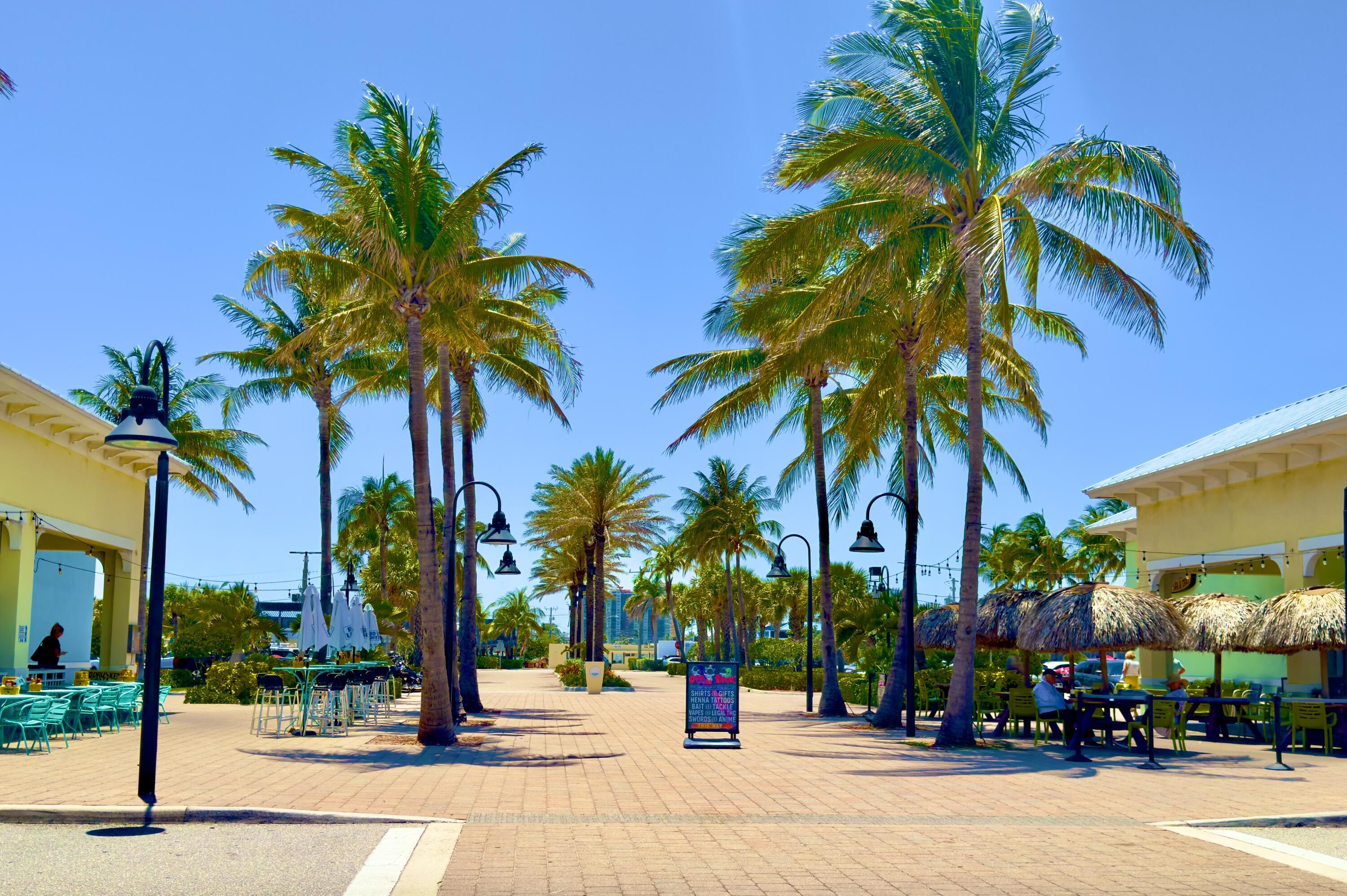2401 Avenue Q, West Palm Beach FL 33404