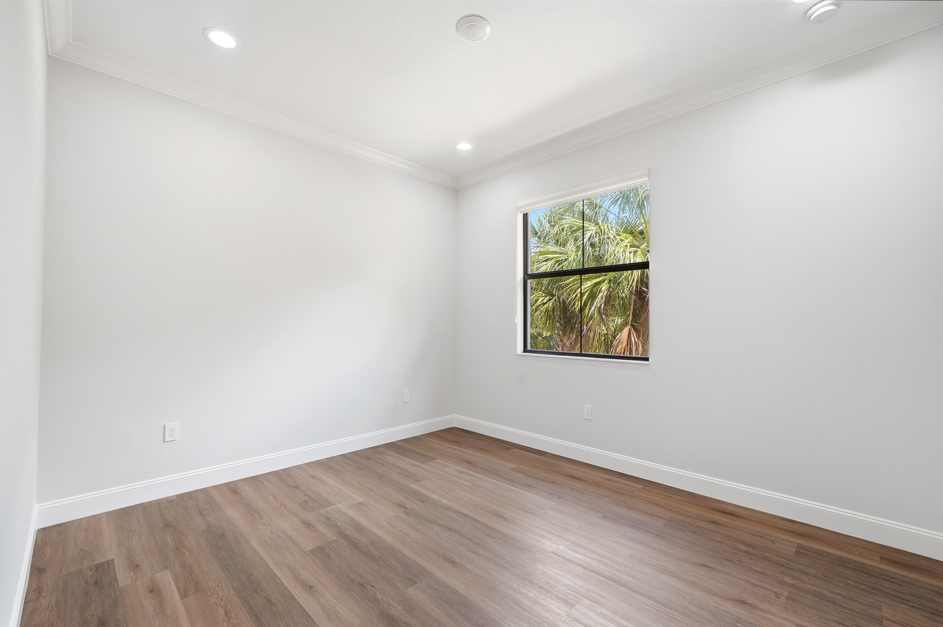 3390 NW 125th, Sunrise FL 33323