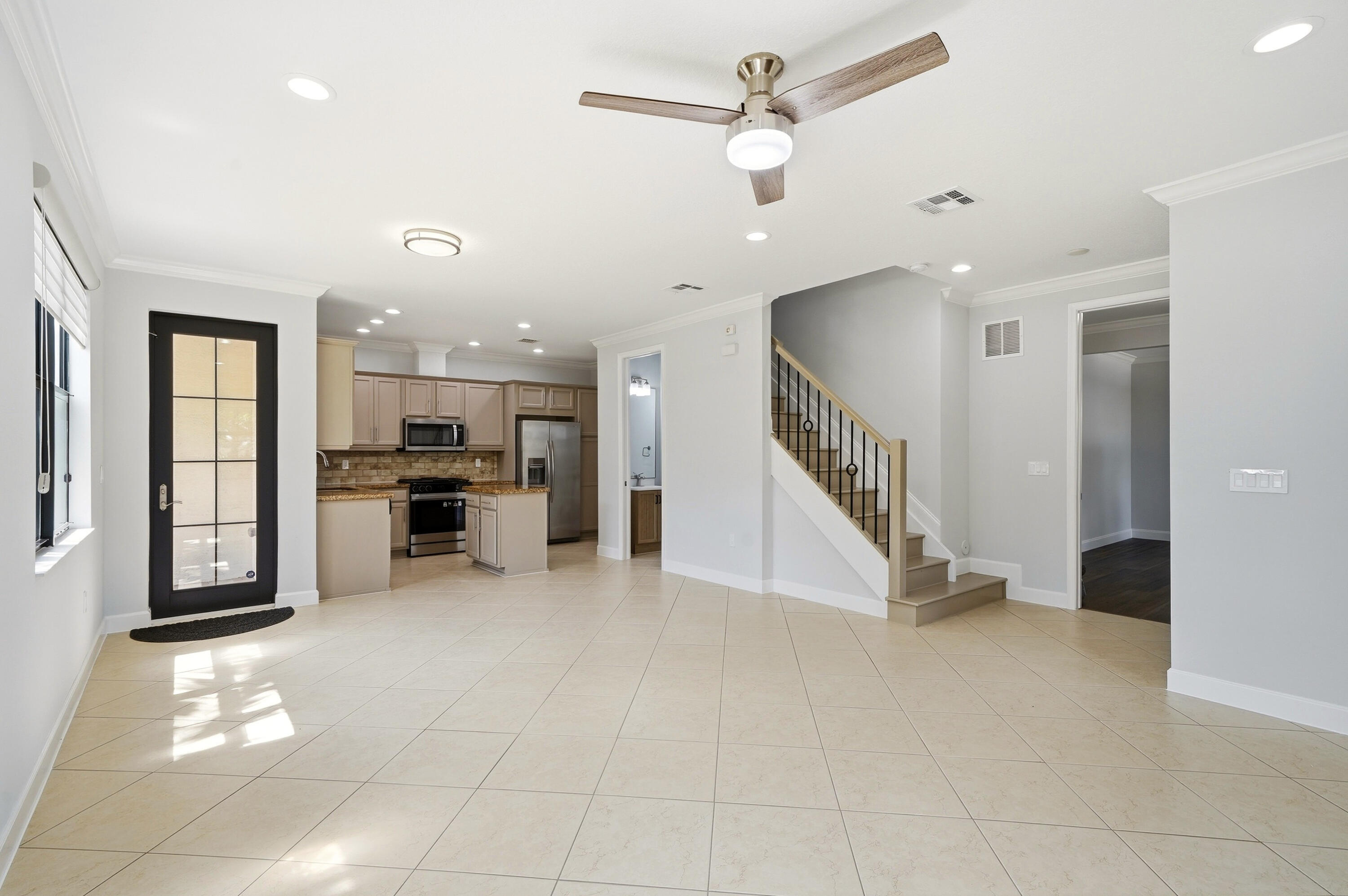 3390 NW 125th, Sunrise FL 33323