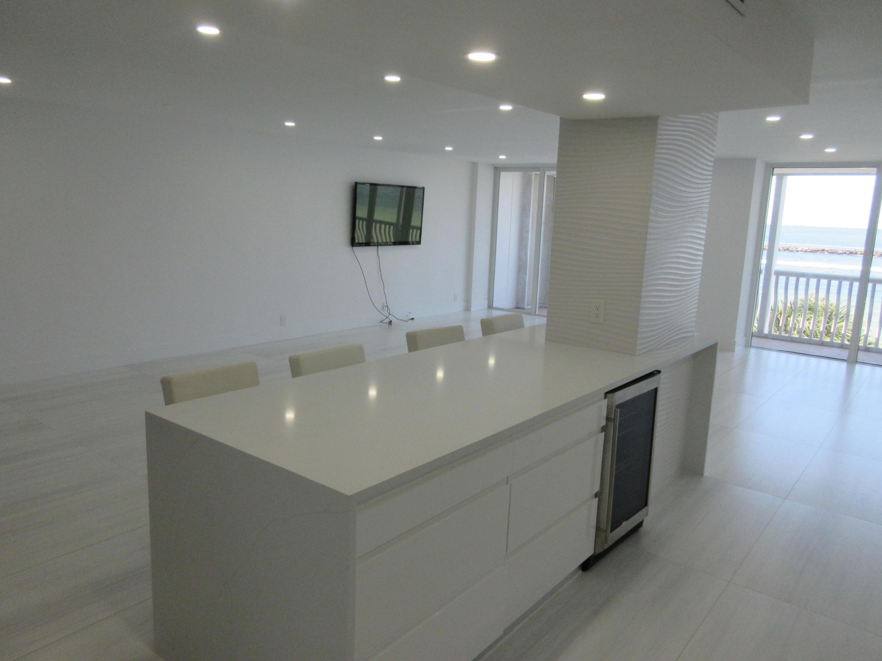 2200 S Ocean #205, Fort Lauderdale FL 33316