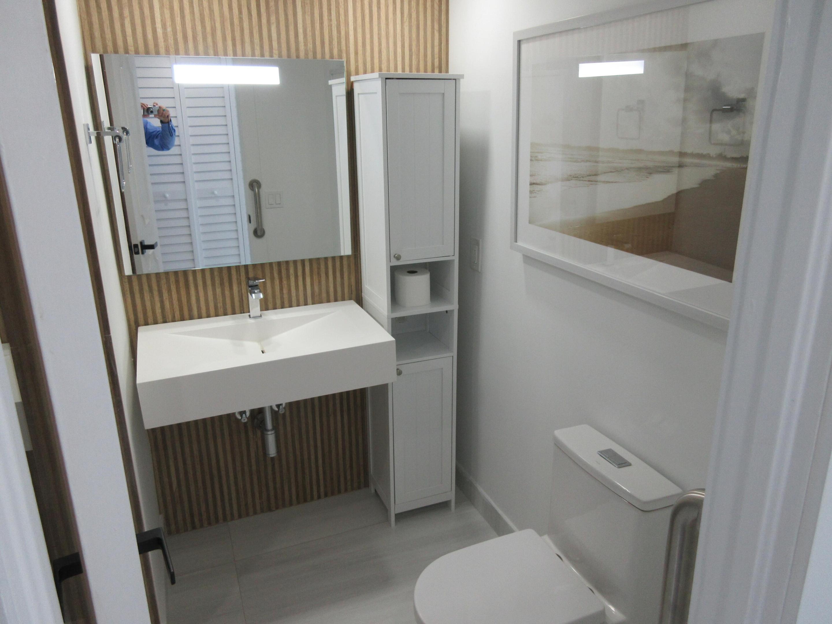 2200 S Ocean #205, Fort Lauderdale FL 33316