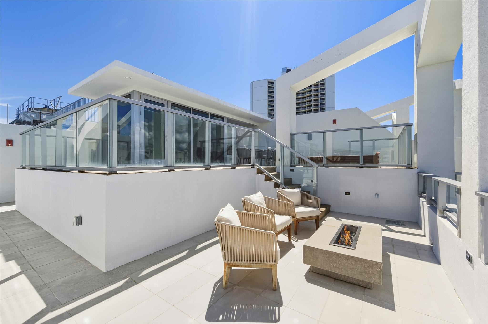 3100 N Ocean #Pph2, Riviera Beach FL 33404