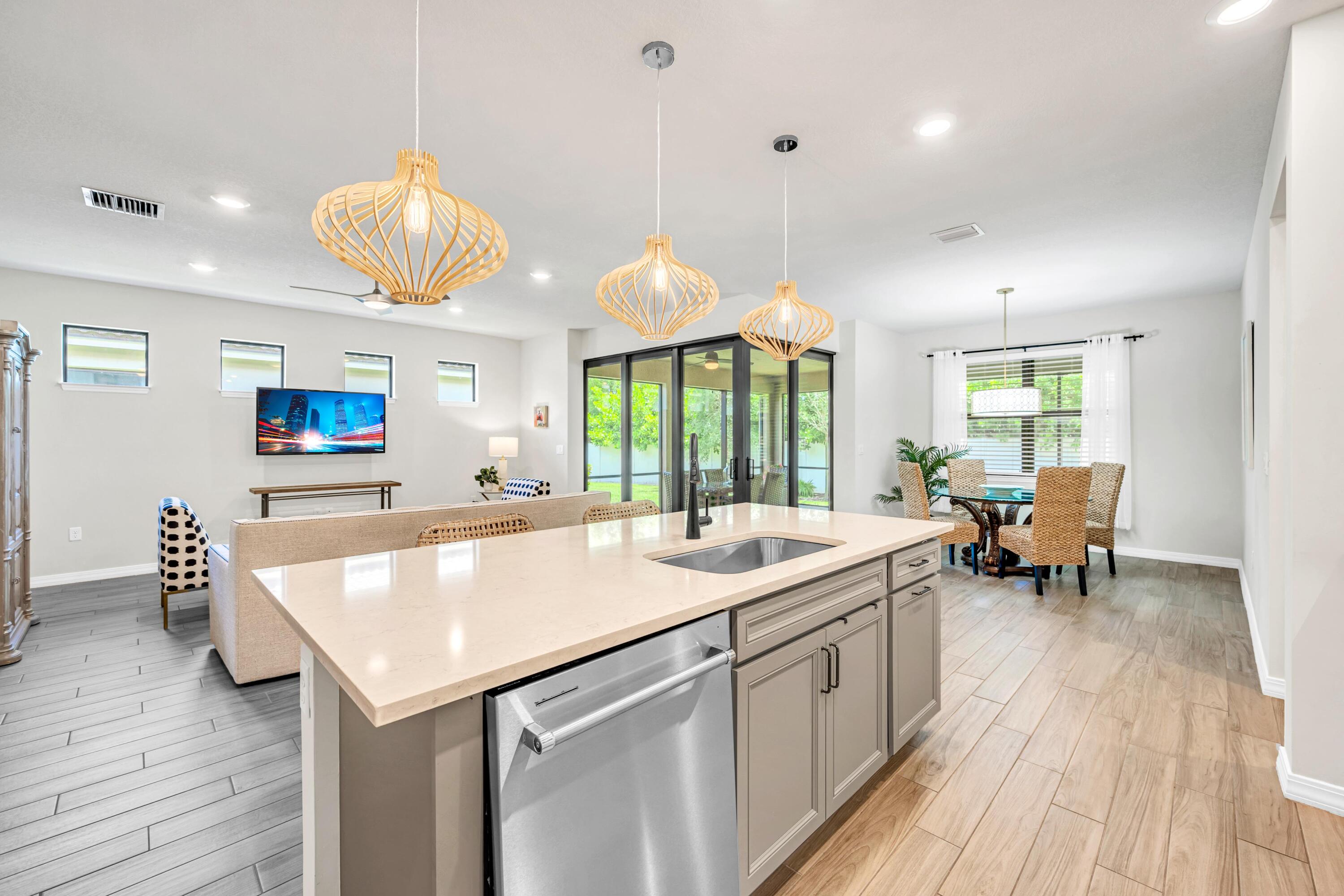 8028 NW 78th, Tamarac FL 33321
