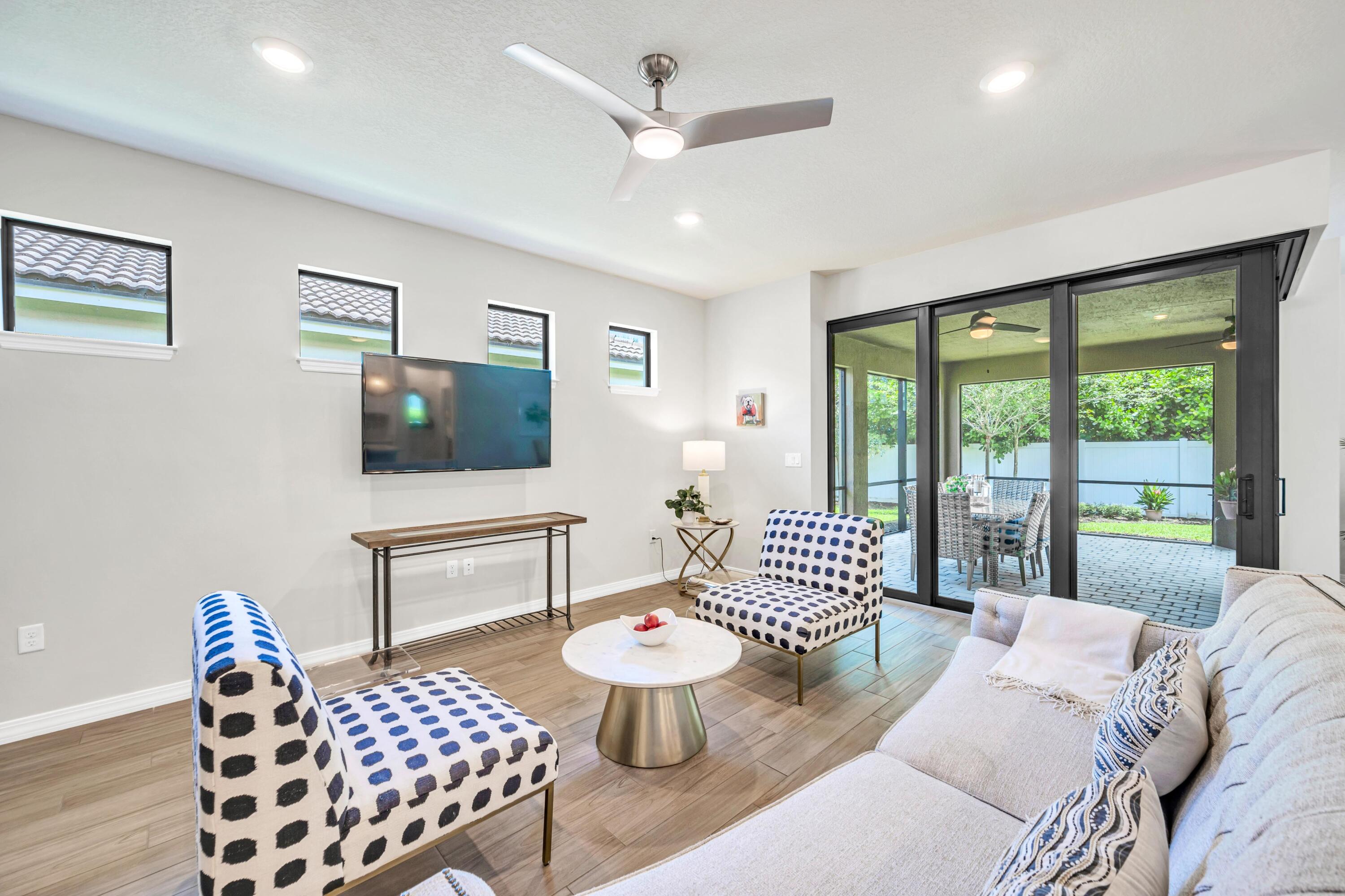 8028 NW 78th, Tamarac FL 33321