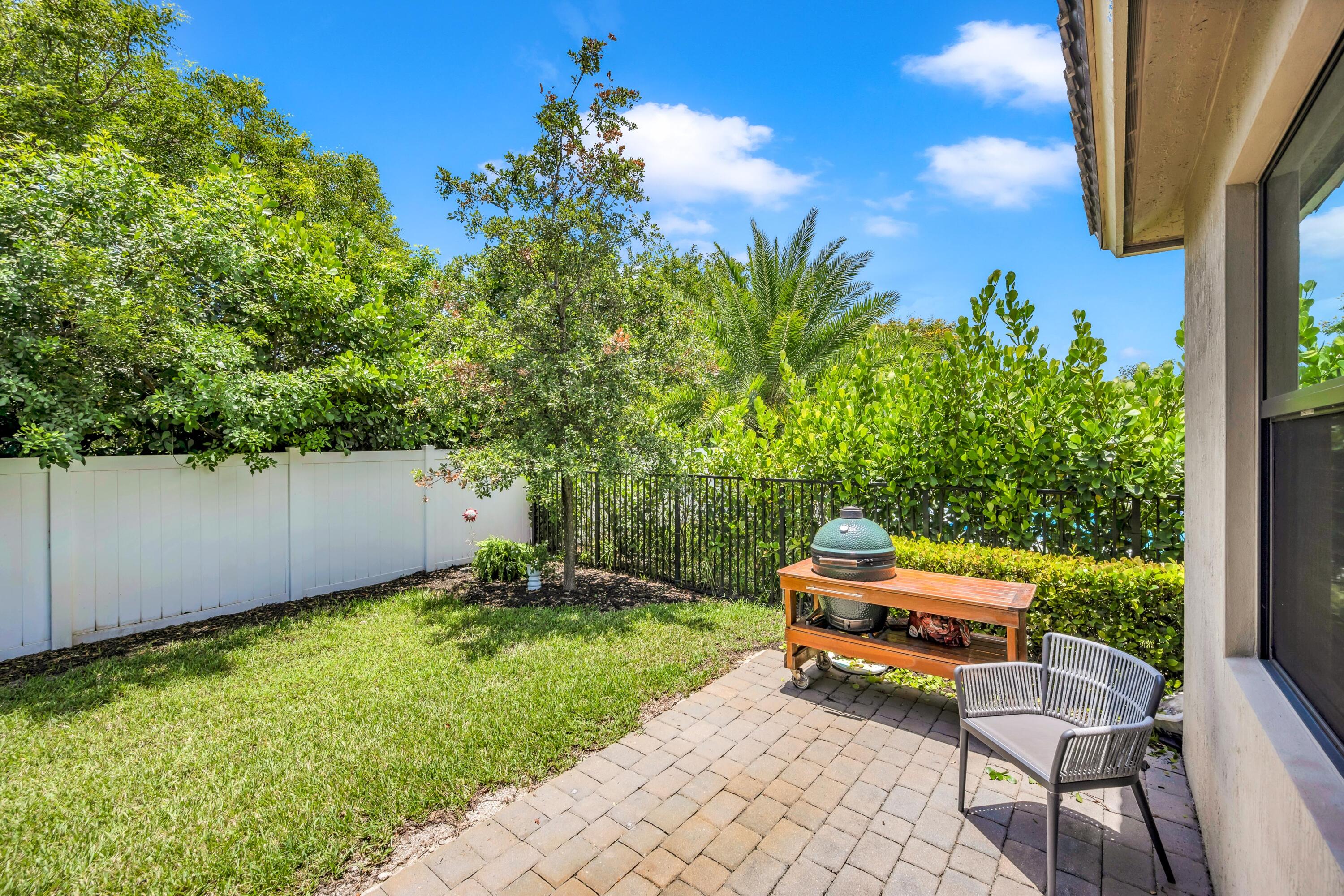8028 NW 78th, Tamarac FL 33321