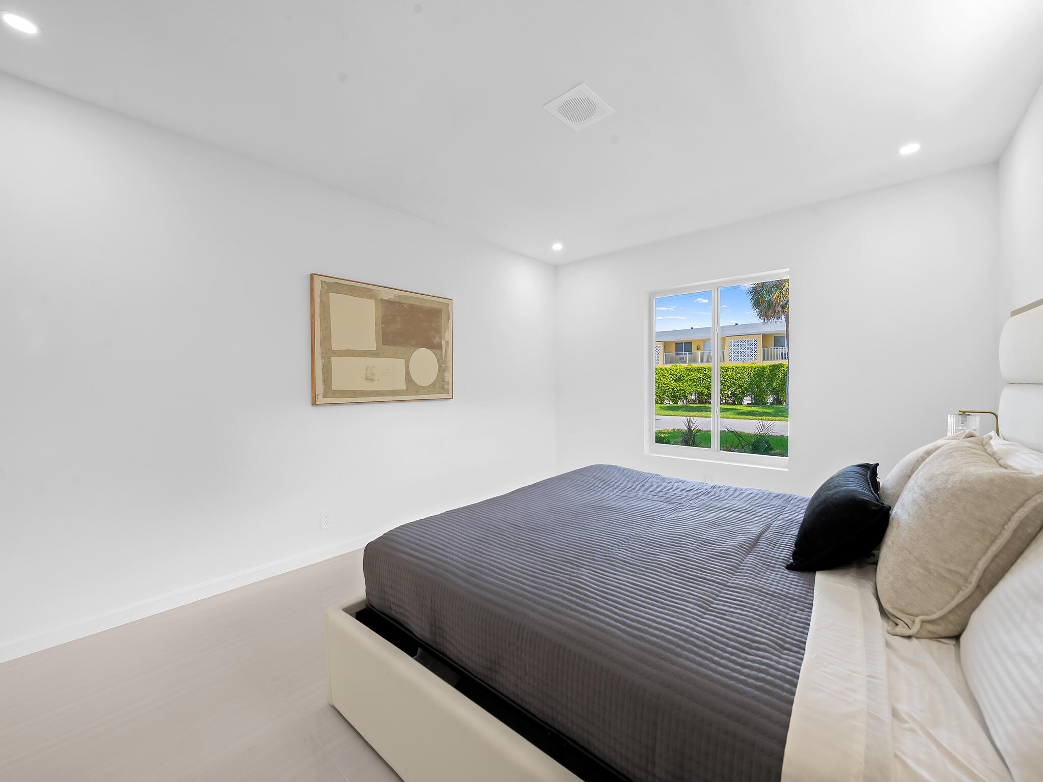 1750 NE 49th, Fort Lauderdale FL 33334