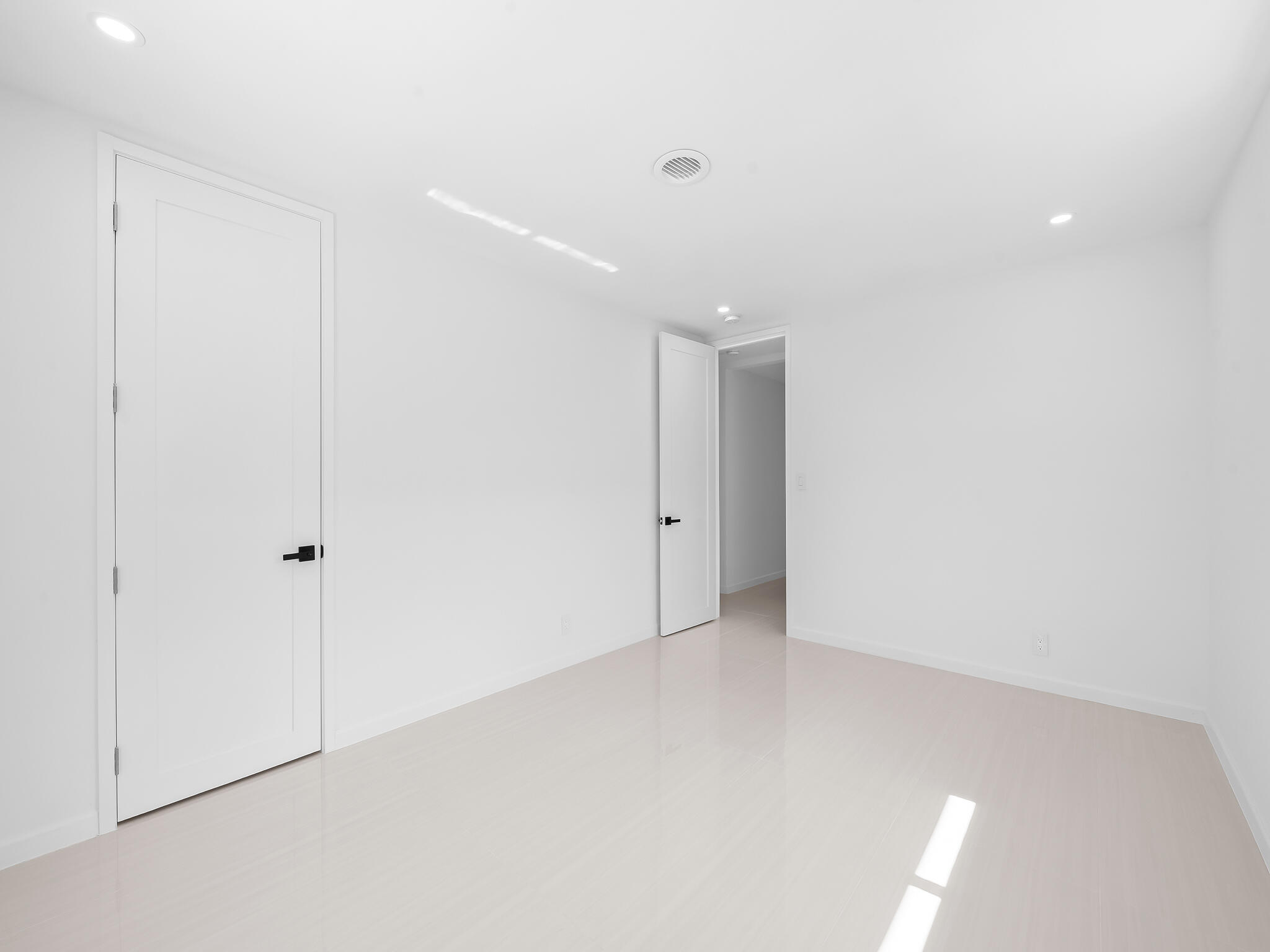 1750 NE 49th, Fort Lauderdale FL 33334