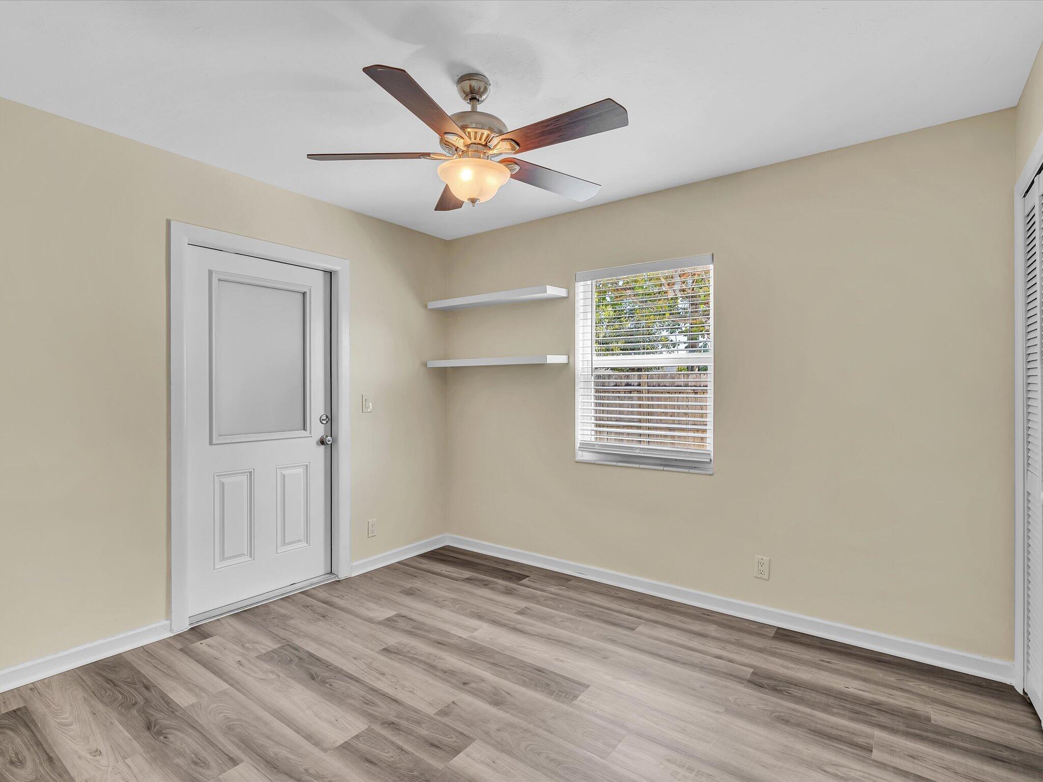 607 W Perry, Lantana FL 33462