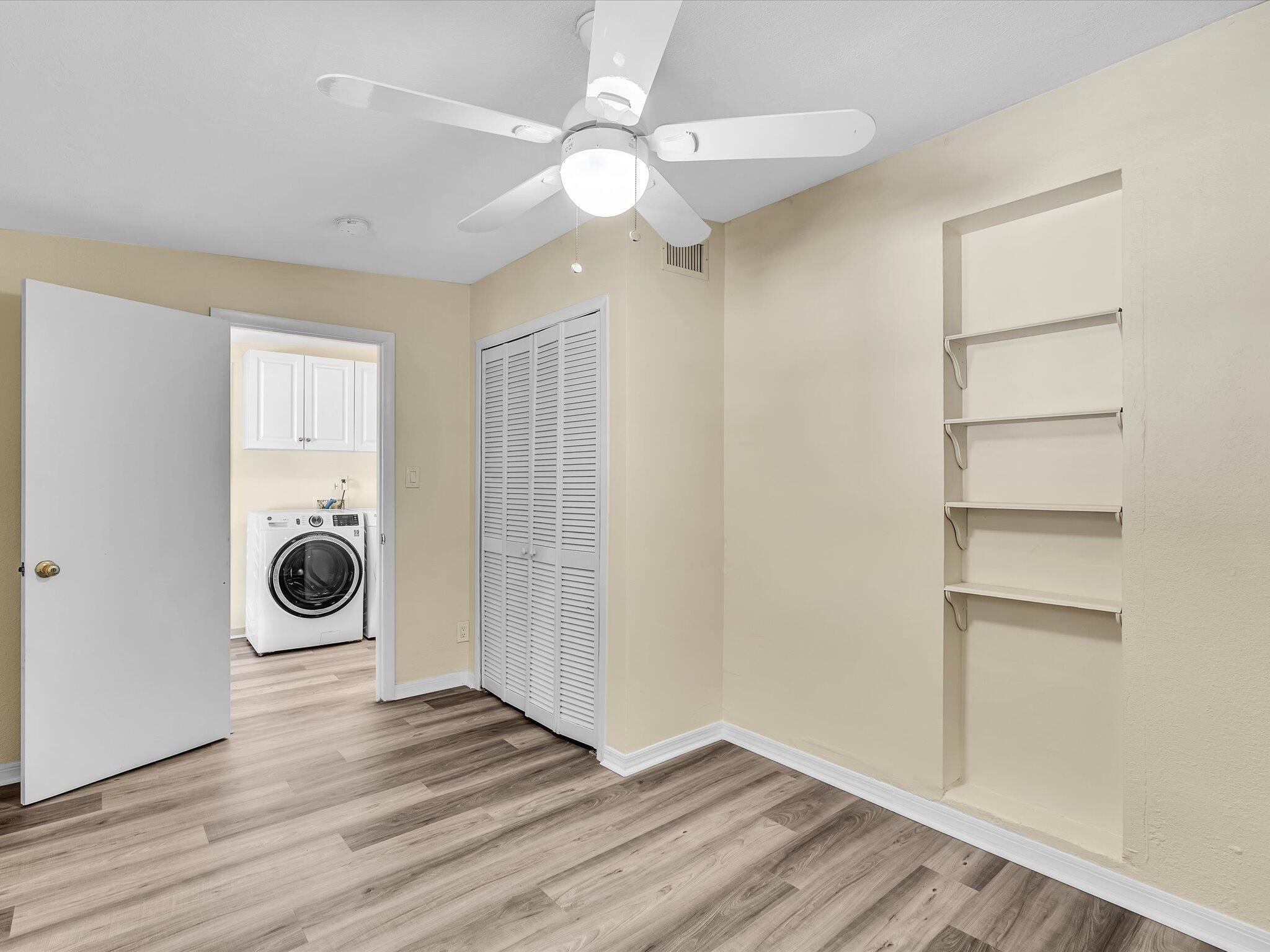 607 W Perry, Lantana FL 33462