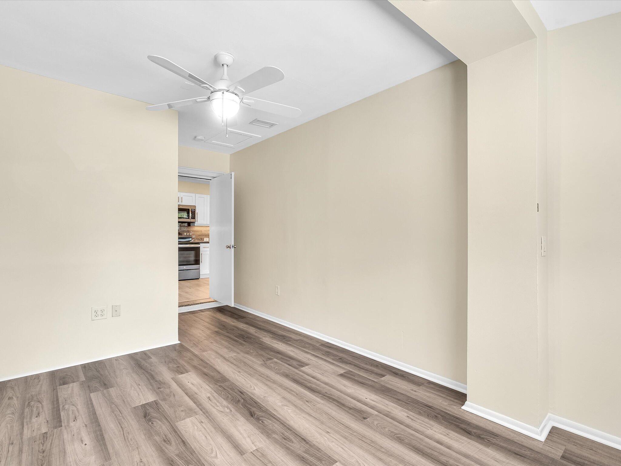 607 W Perry, Lantana FL 33462