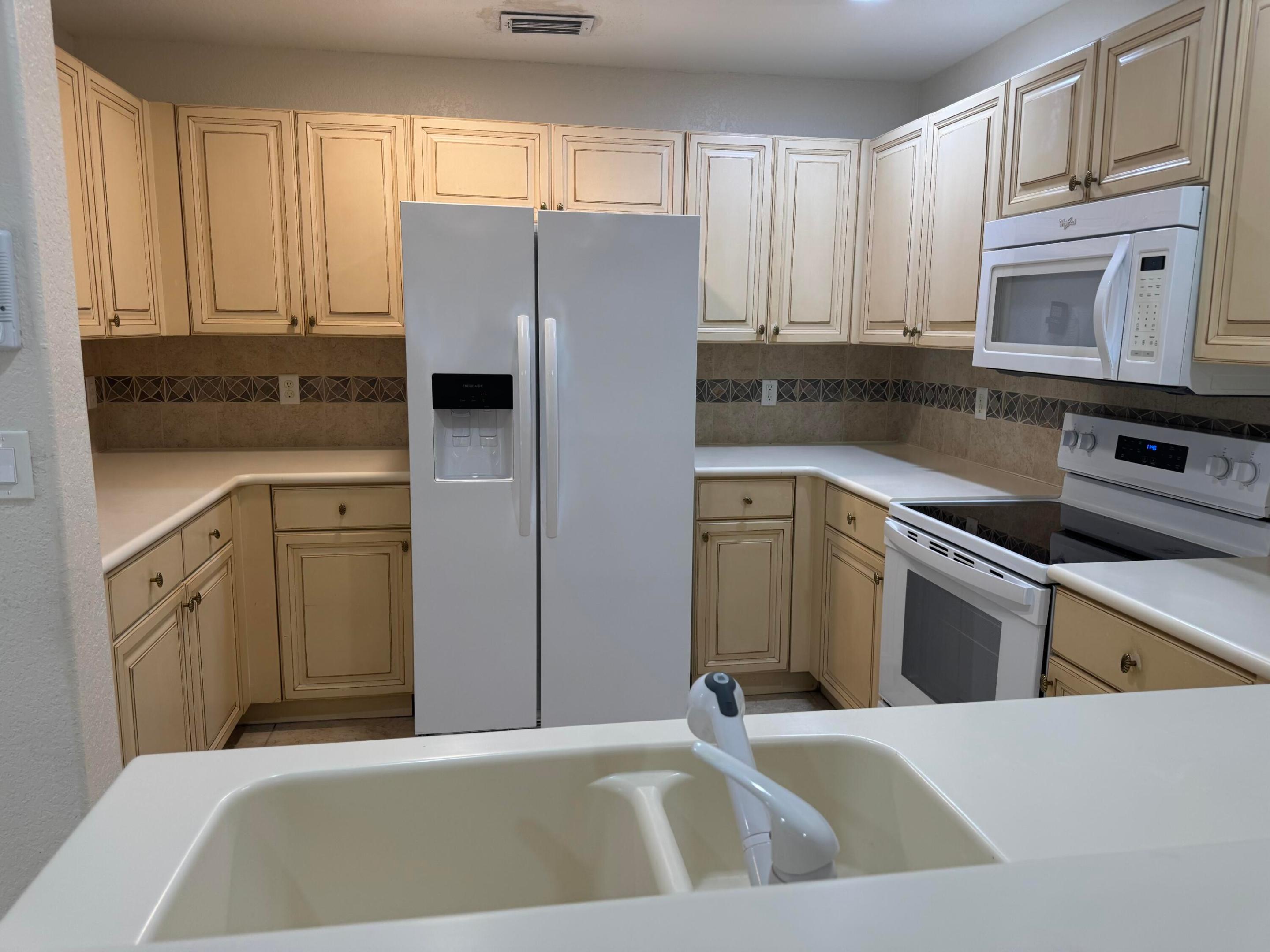 3472 Commodore, West Palm Beach FL 33411