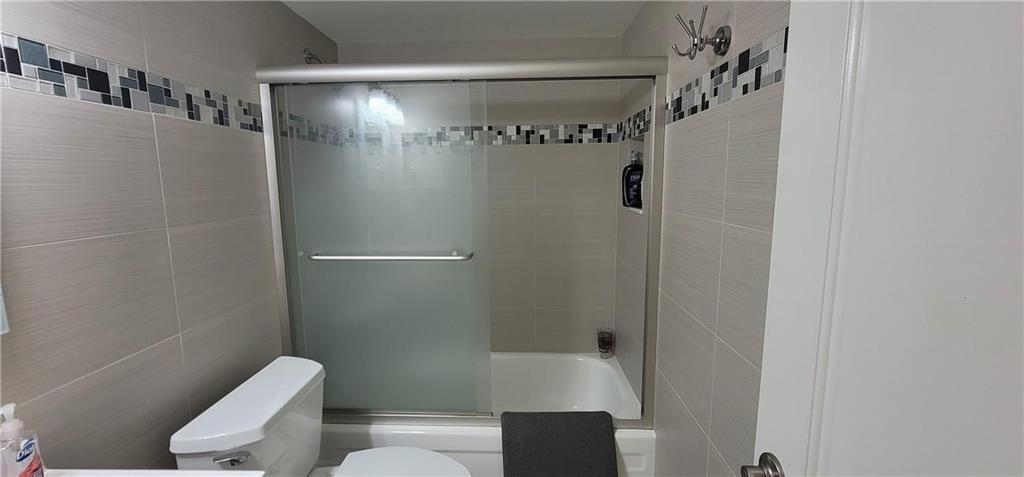 6010 S Falls Cir #423, Lauderhill FL 33319