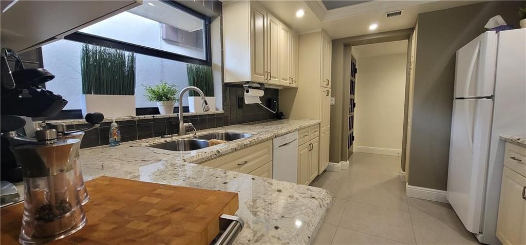 6010 S Falls Cir #423, Lauderhill FL 33319