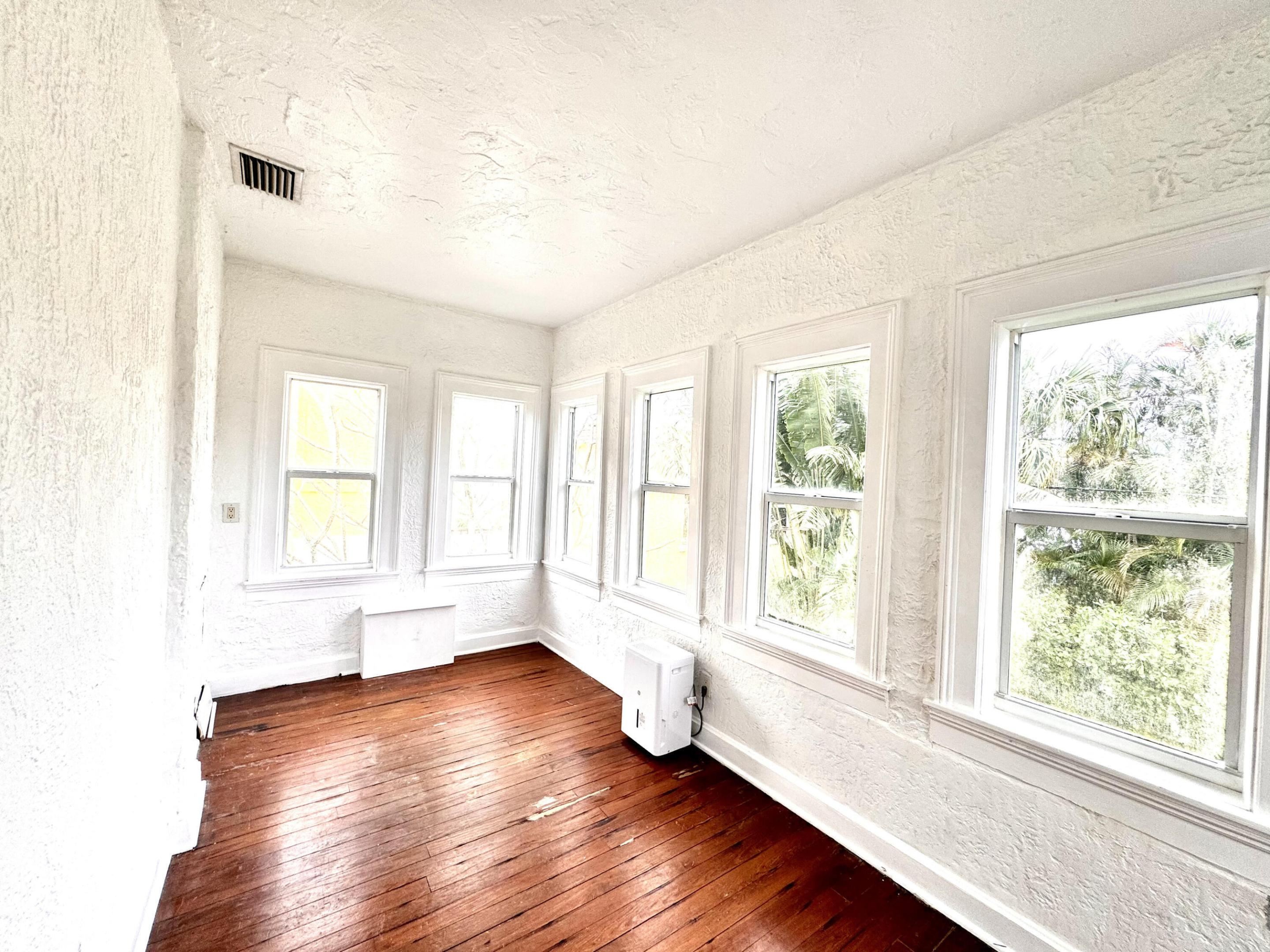 312 Fordham, Lake Worth FL 33460