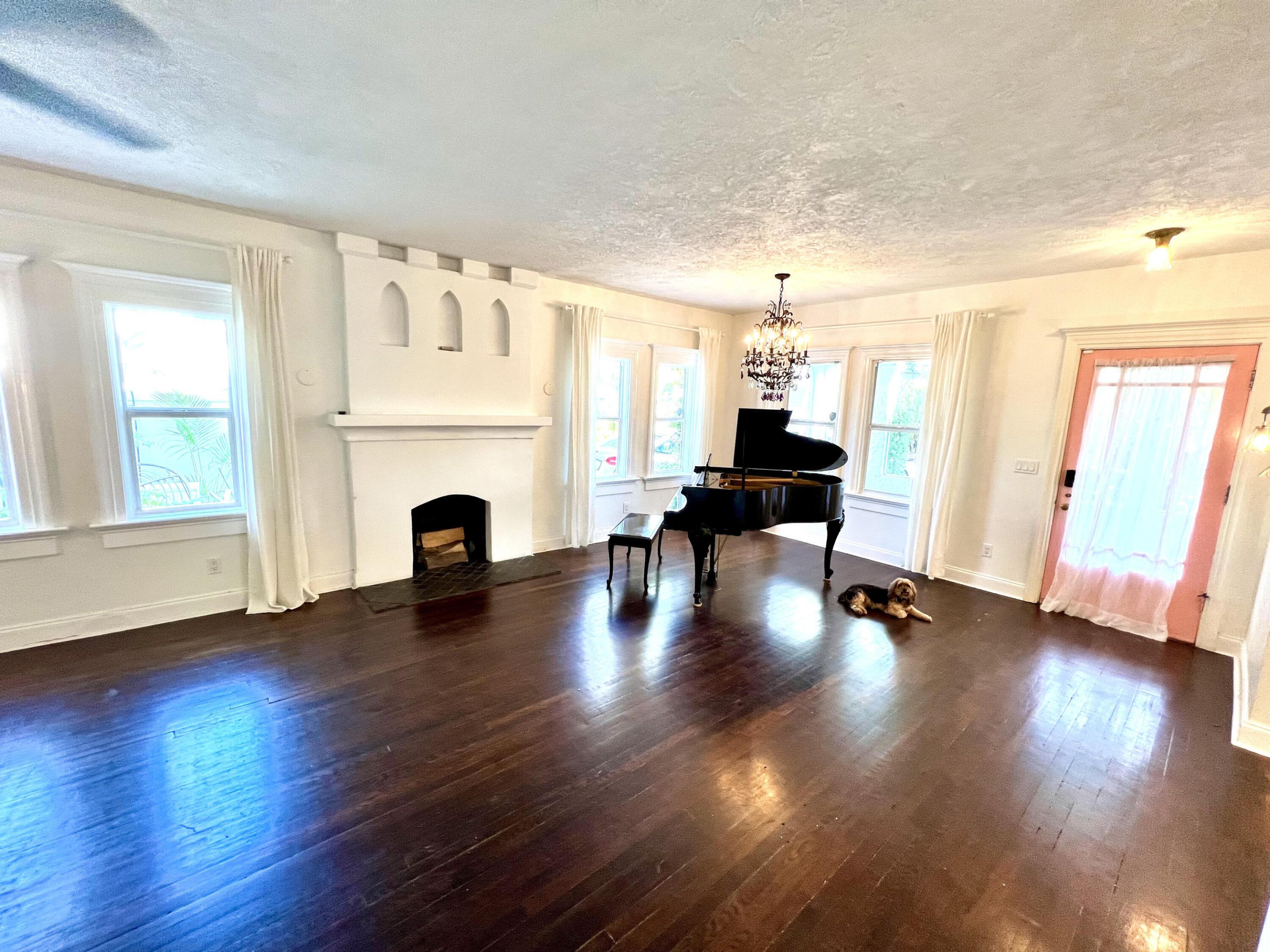 312 Fordham, Lake Worth FL 33460
