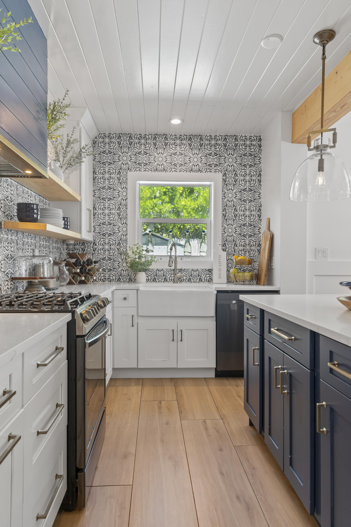 711 SW 27th, Boynton Beach FL 33435