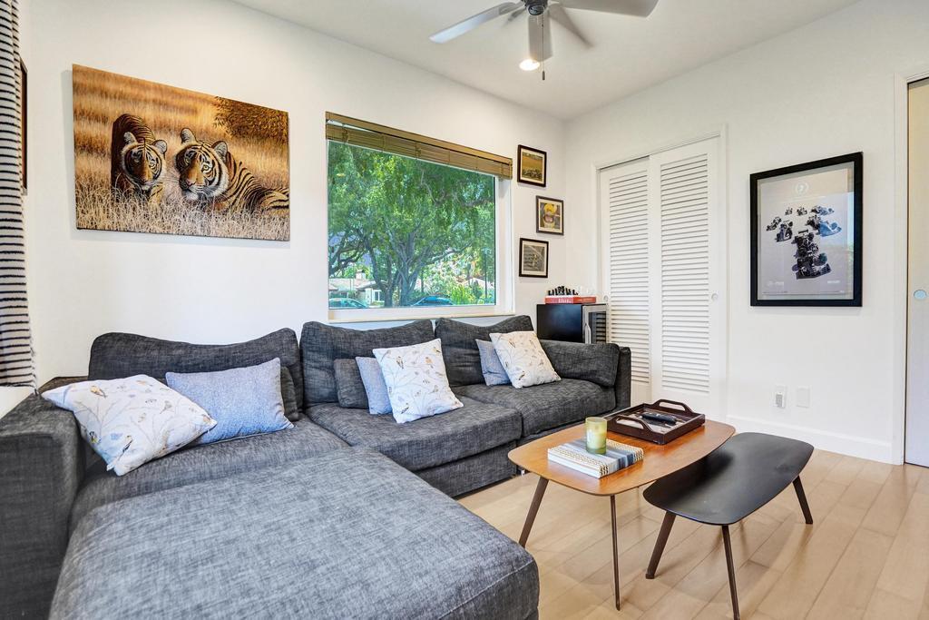 5 Gatehouse, Sea Ranch Lakes FL 33308