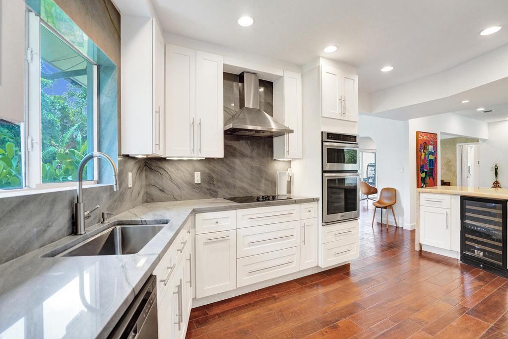 5 Gatehouse, Sea Ranch Lakes FL 33308