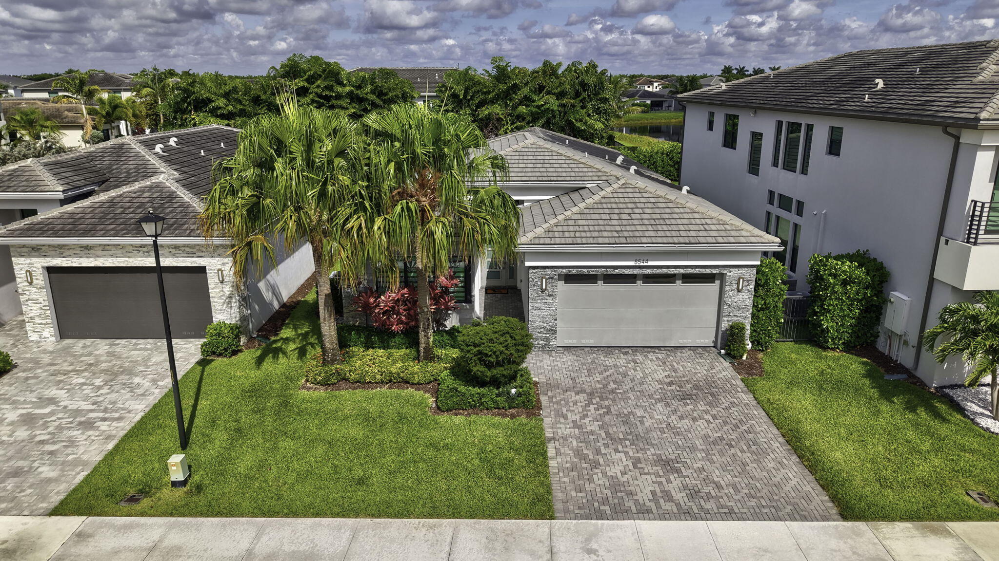 8544 Apple Falls, Boca Raton FL 33496
