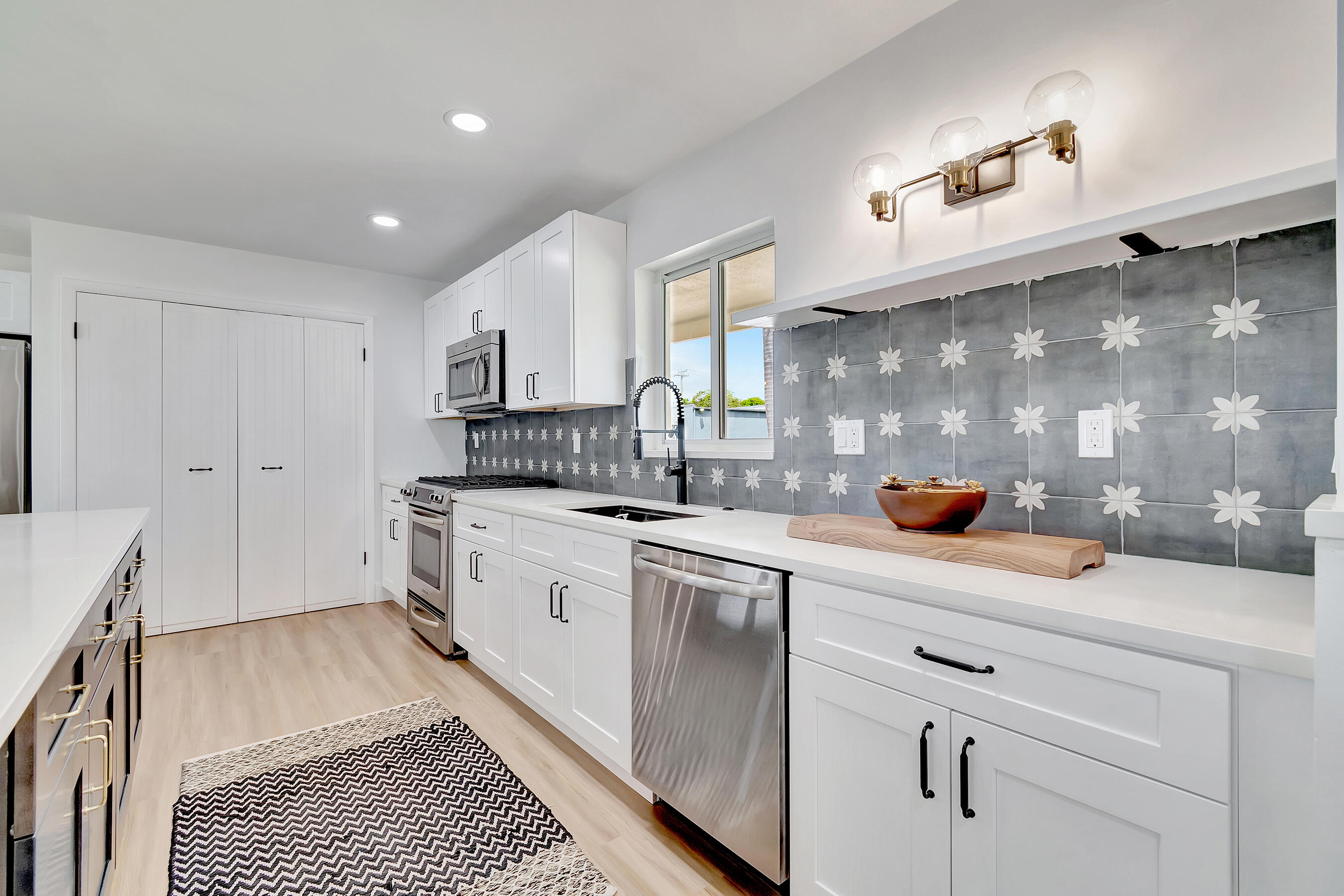 620 Las Palmas, Boynton Beach FL 33435