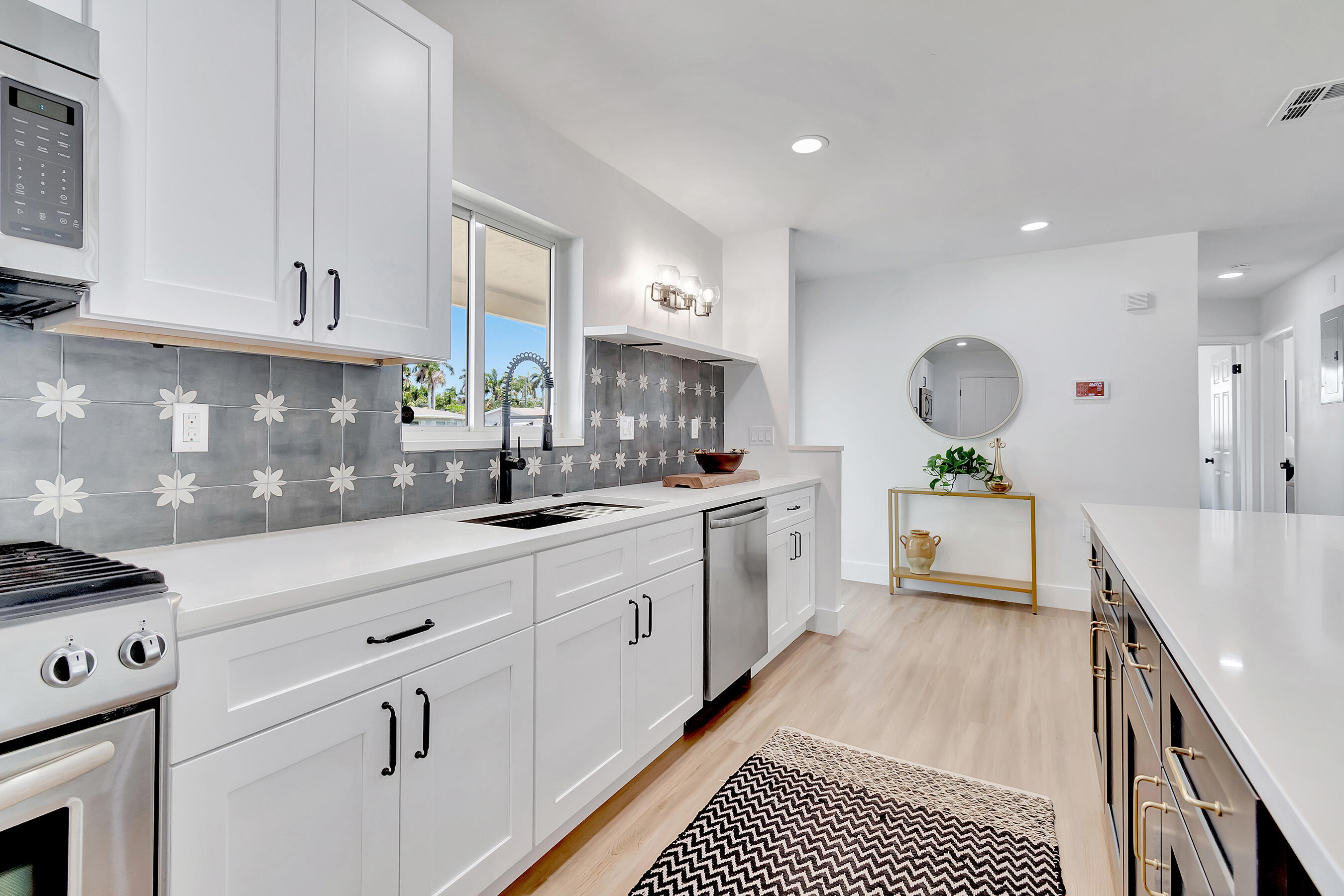 620 Las Palmas, Boynton Beach FL 33435