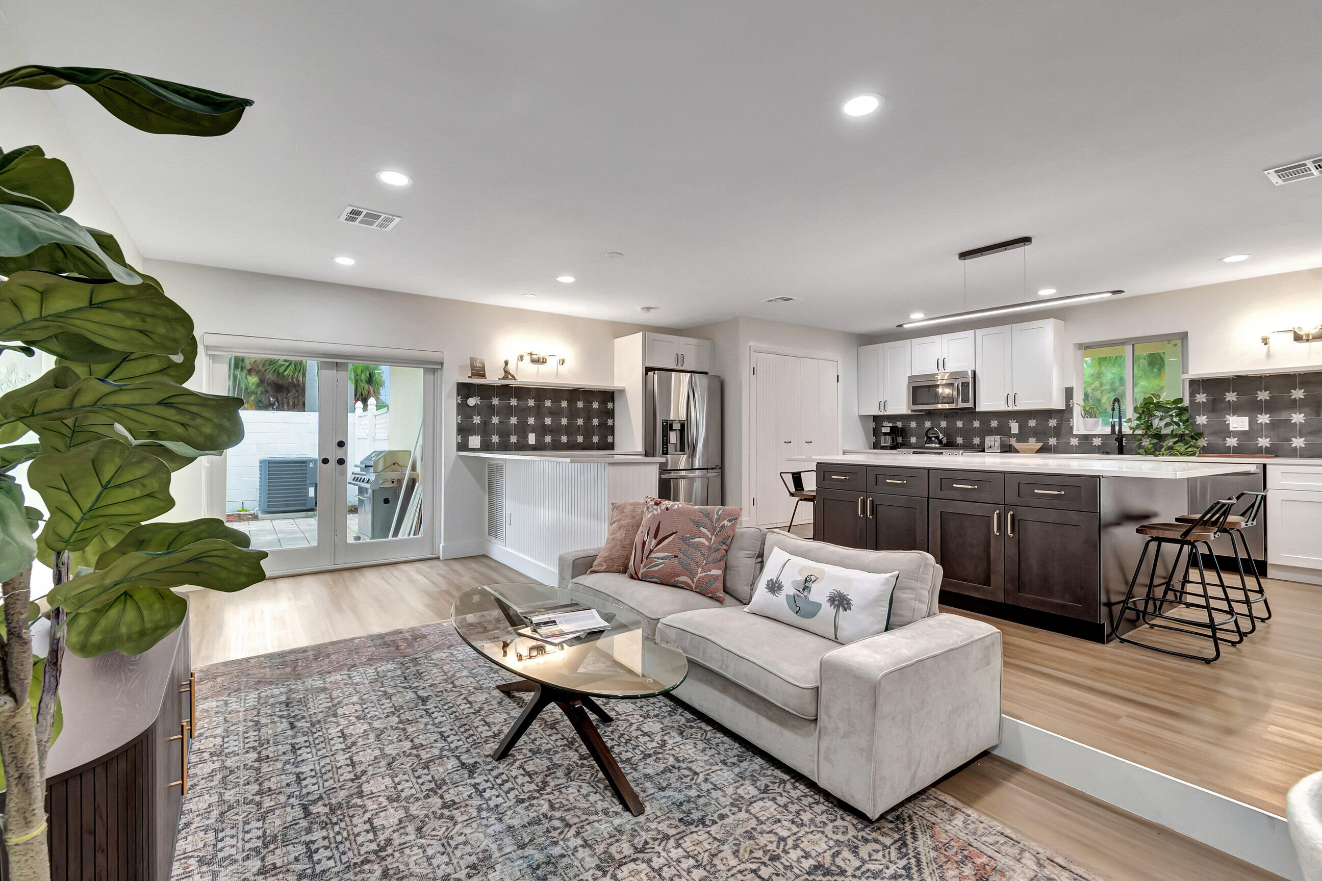 620 Las Palmas, Boynton Beach FL 33435