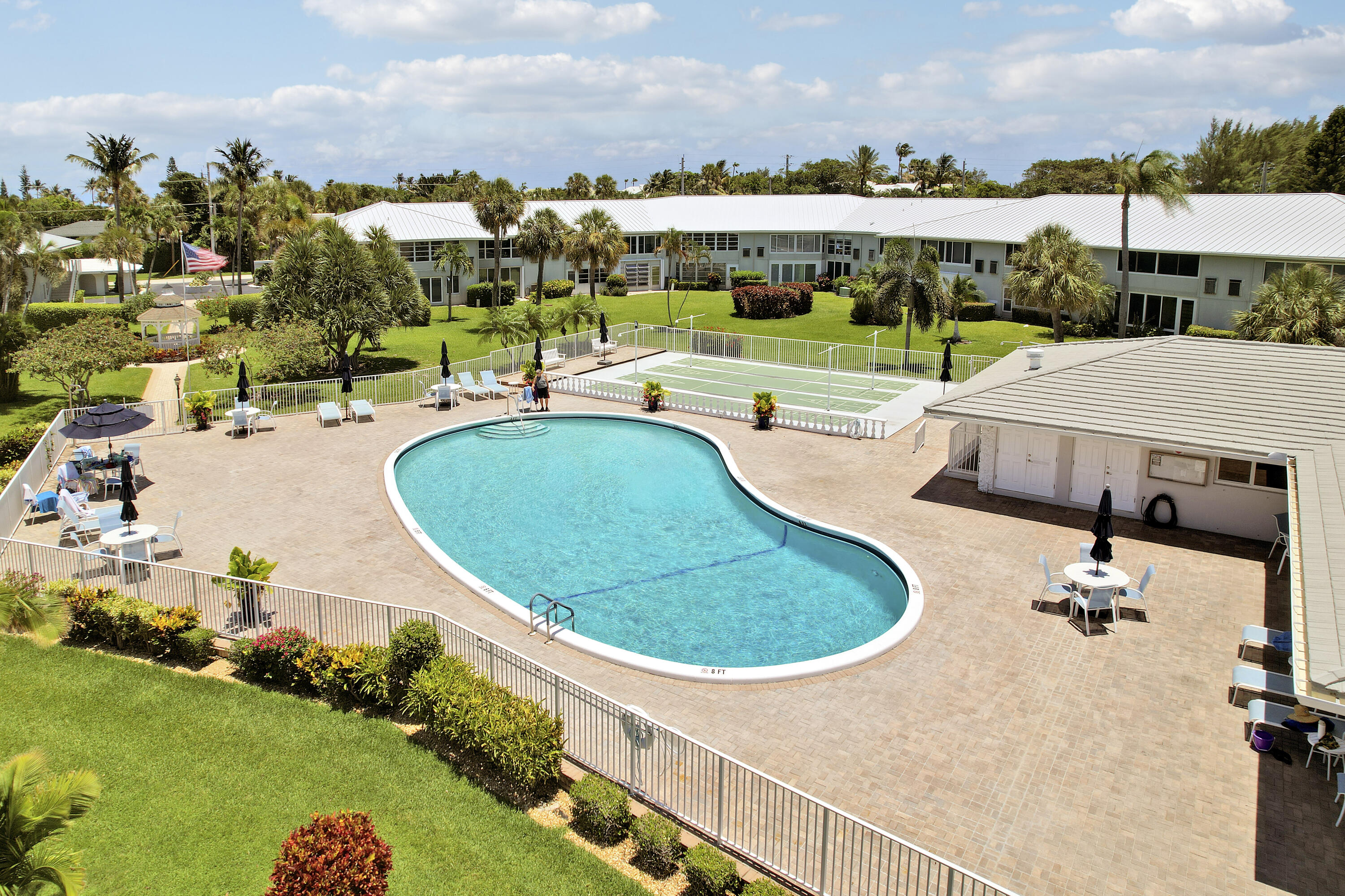 5540 N Ocean #206, Ocean Ridge FL 33435