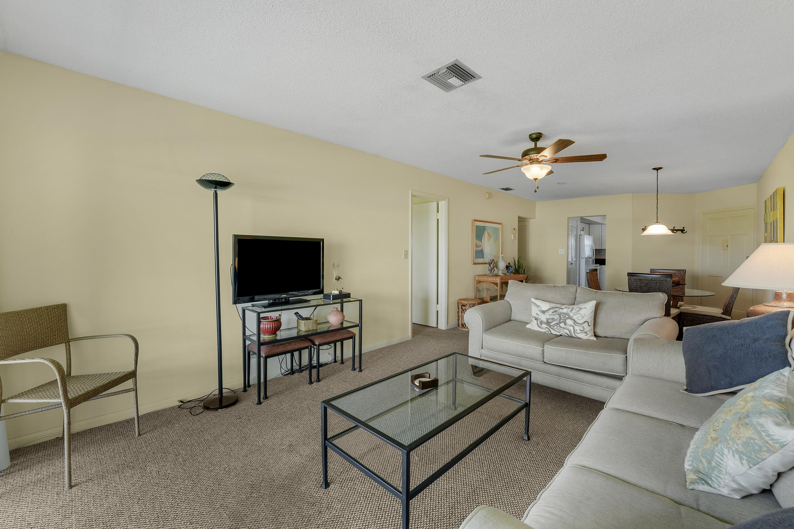 5540 N Ocean #206, Ocean Ridge FL 33435