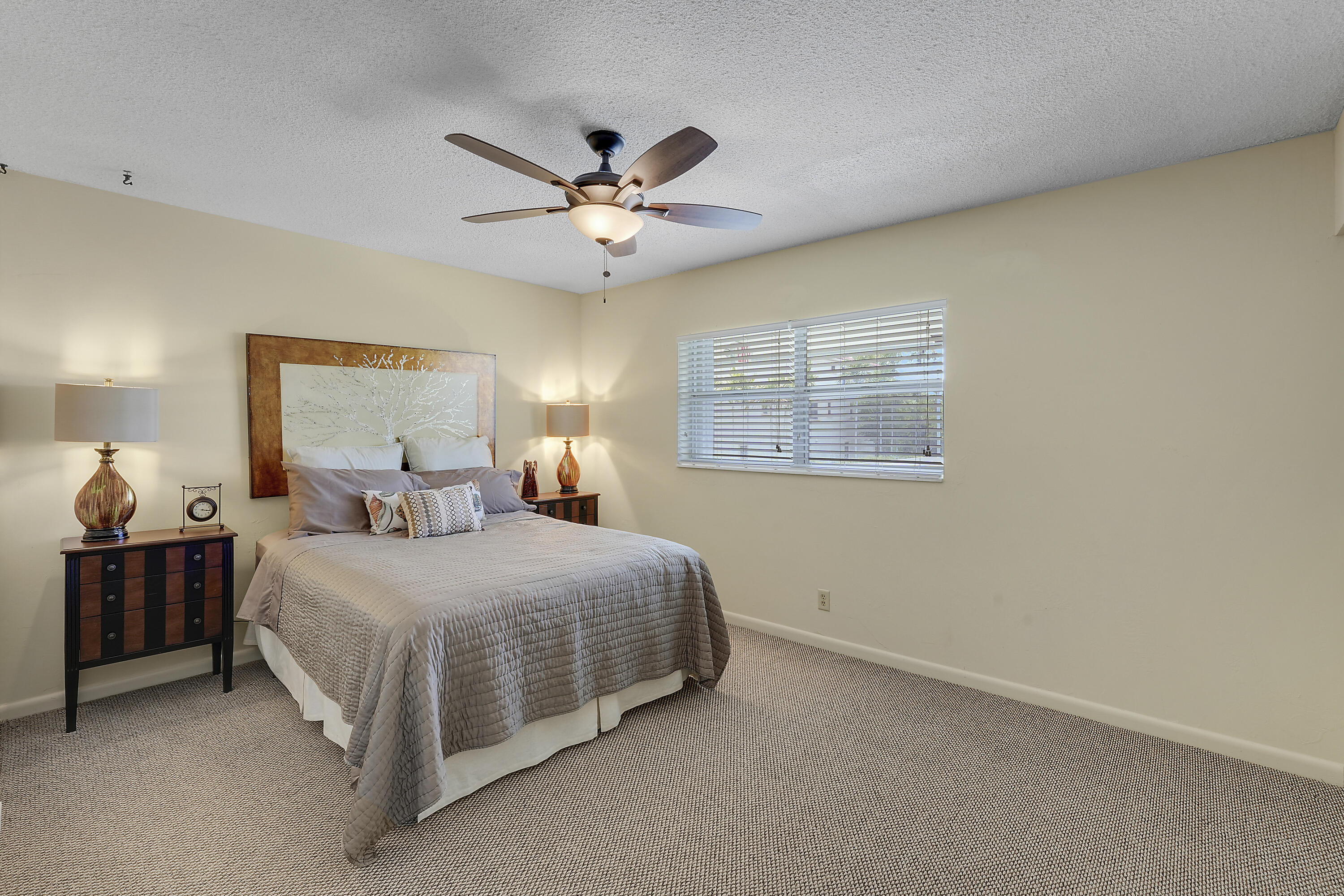 5540 N Ocean #206, Ocean Ridge FL 33435