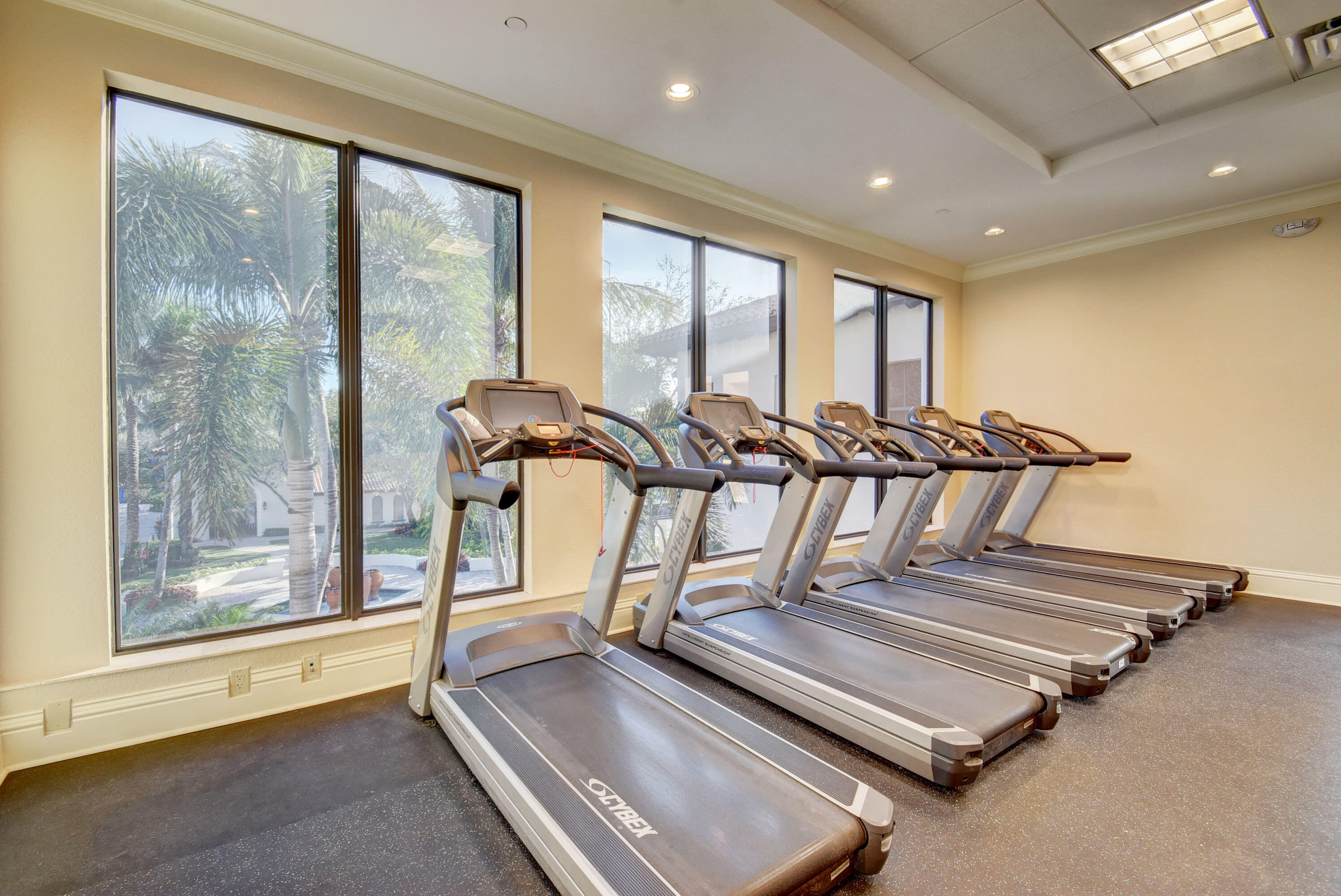 17921 Villa Club, Boca Raton FL 33496