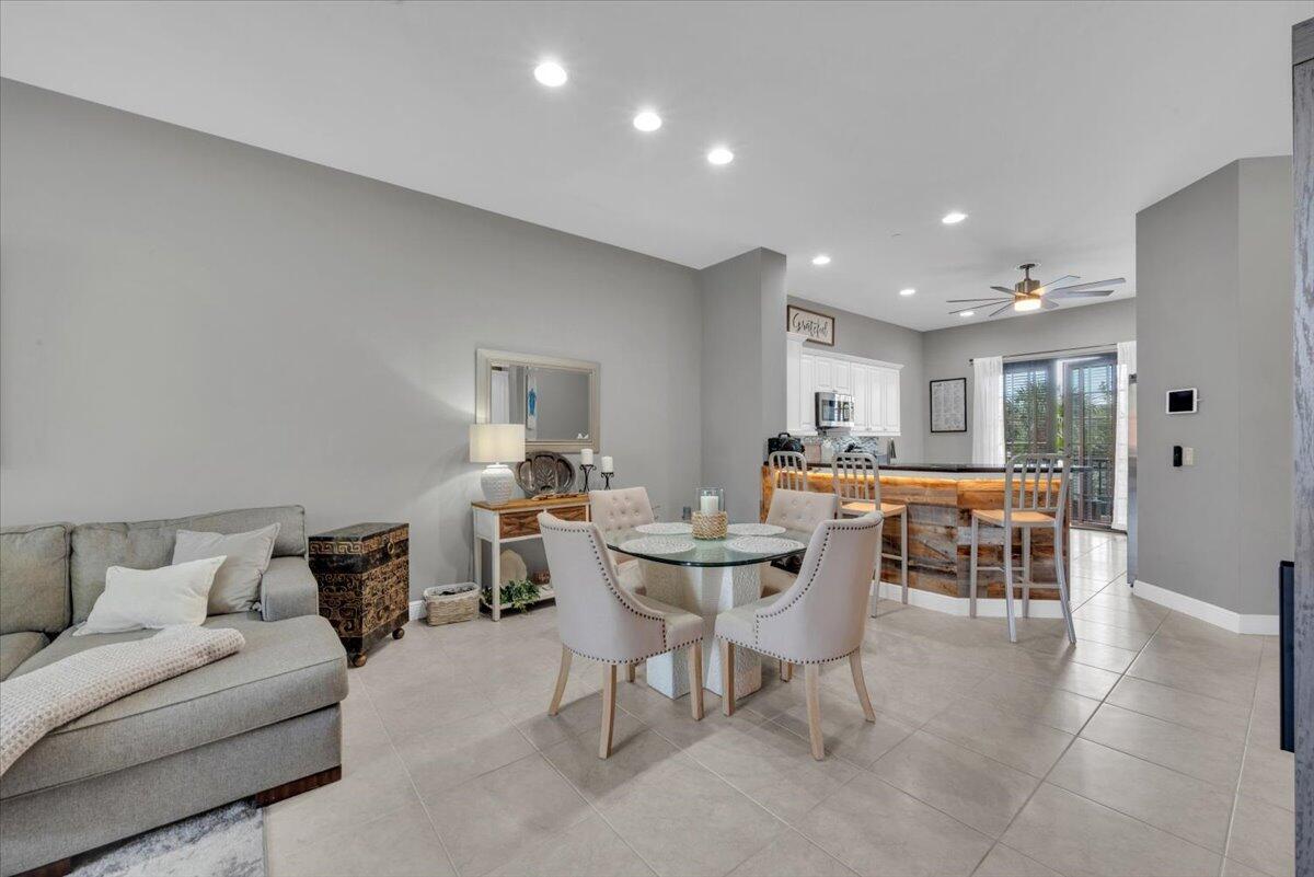 502 Del Sol, Tequesta FL 33469