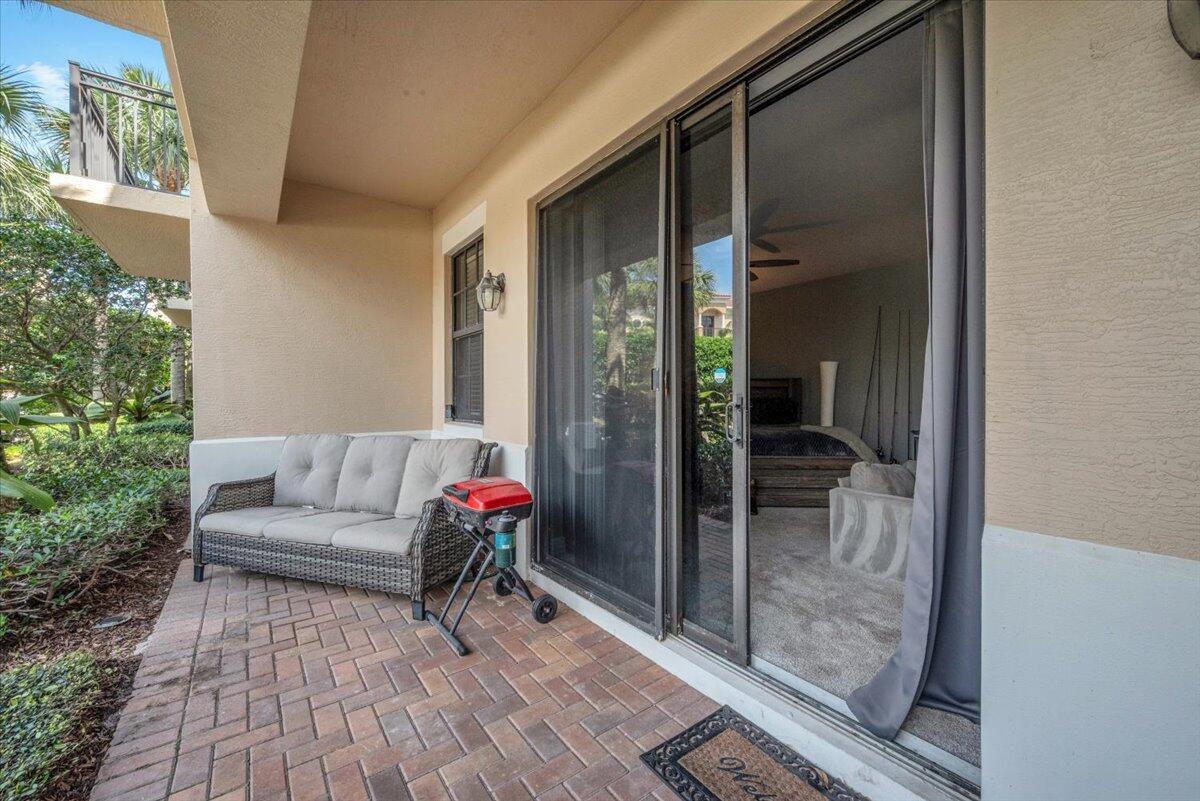 502 Del Sol, Tequesta FL 33469