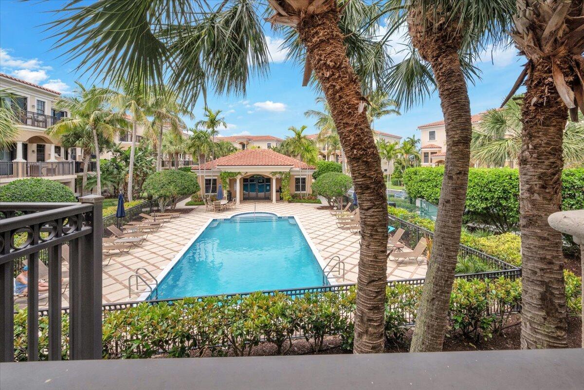 502 Del Sol, Tequesta FL 33469