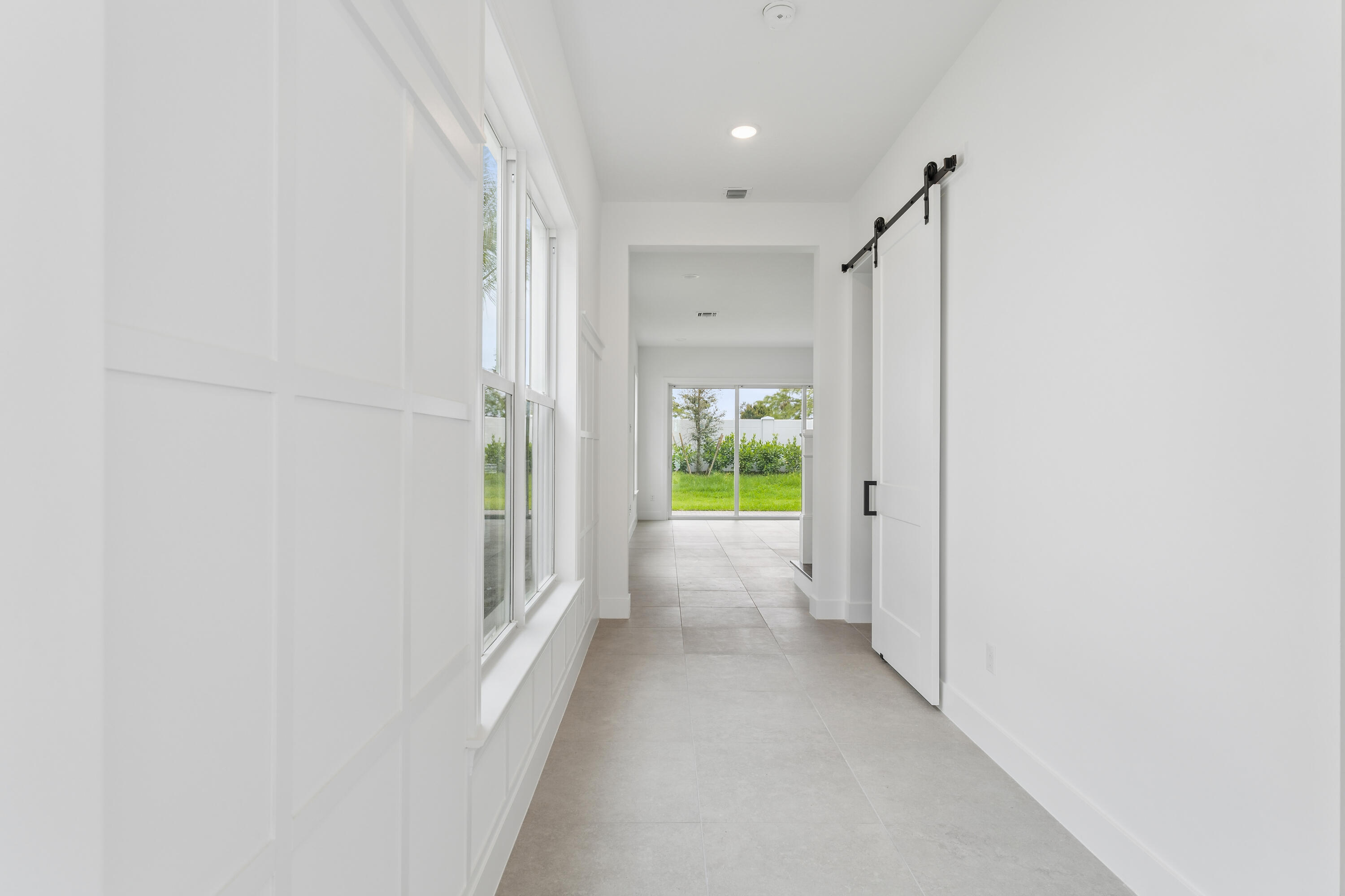 154 Parkside #14, Royal Palm Beach FL 33414
